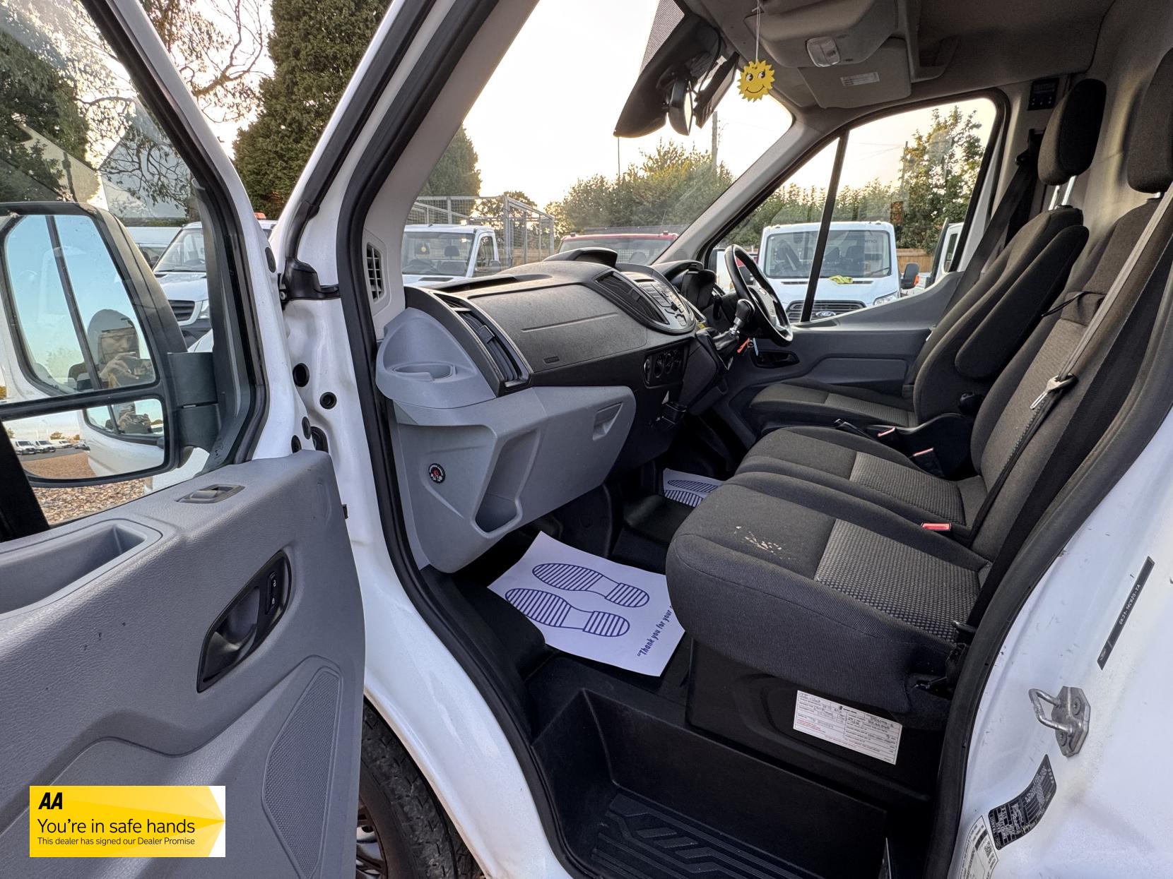 Ford Transit 2.0 350 EcoBlue Panel Van 5dr Diesel Manual RWD L2 H3 Euro 6 (130 ps)