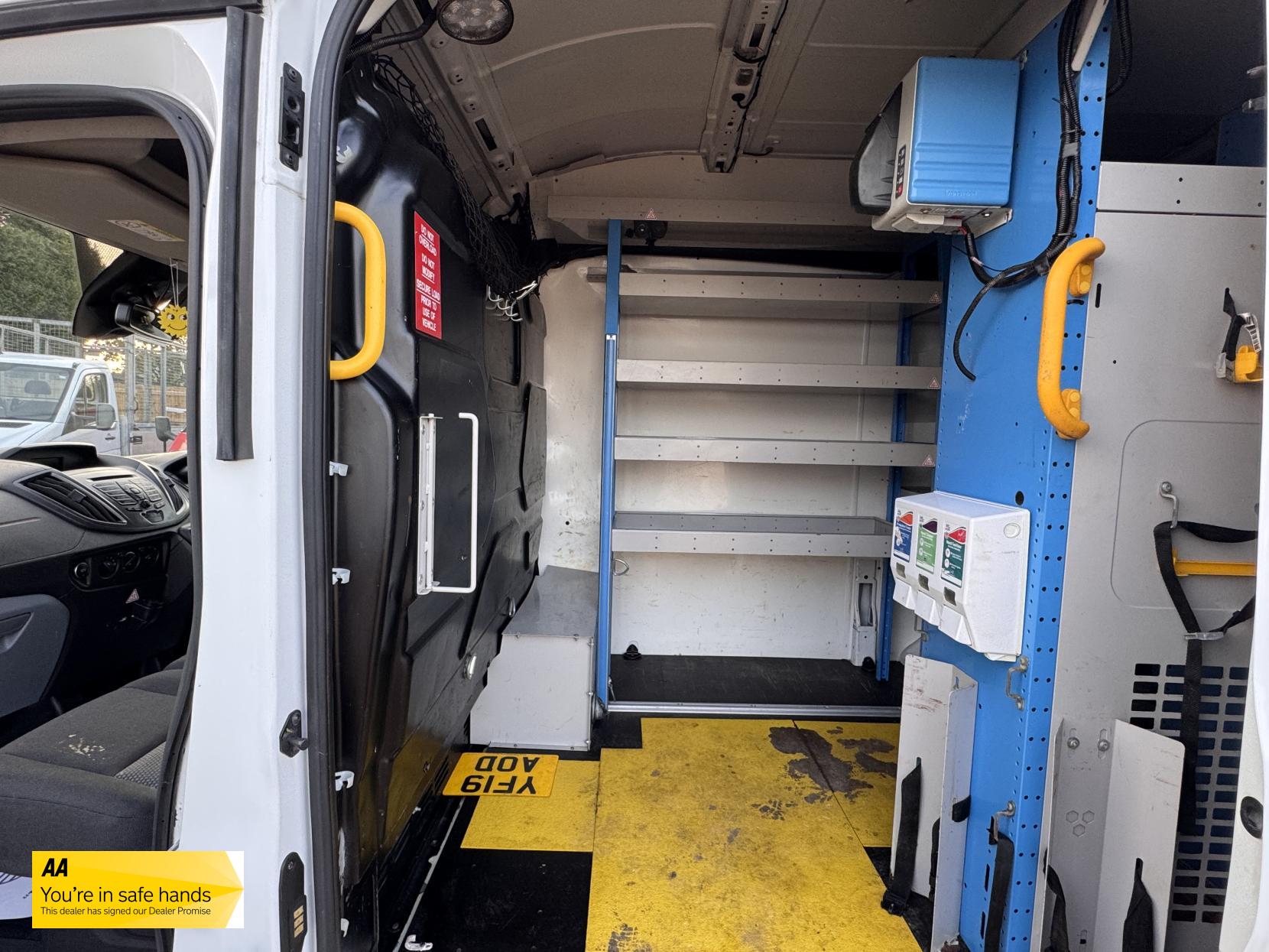 Ford Transit 2.0 350 EcoBlue Panel Van 5dr Diesel Manual RWD L2 H3 Euro 6 (130 ps)
