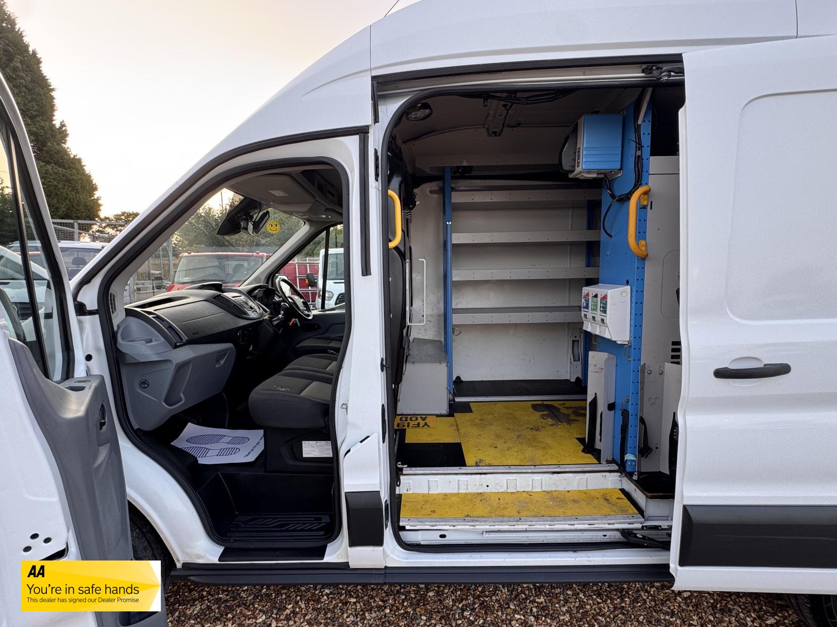 Ford Transit 2.0 350 EcoBlue Panel Van 5dr Diesel Manual RWD L2 H3 Euro 6 (130 ps)
