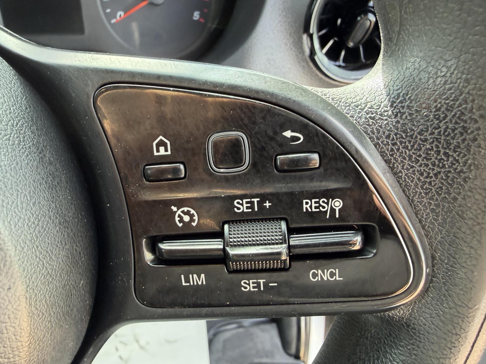 2019 Mercedes-Benz Sprinter 2.1 314 CDI Panel Van 5dr Diesel Manual RWD L2 H2 Euro 6 (143 ps) - Thumbnail 22