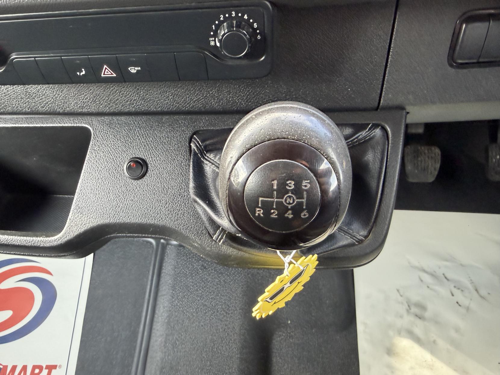 2019 Mercedes-Benz Sprinter 2.1 314 CDI Panel Van 5dr Diesel Manual RWD L2 H2 Euro 6 (143 ps) - Thumbnail 26