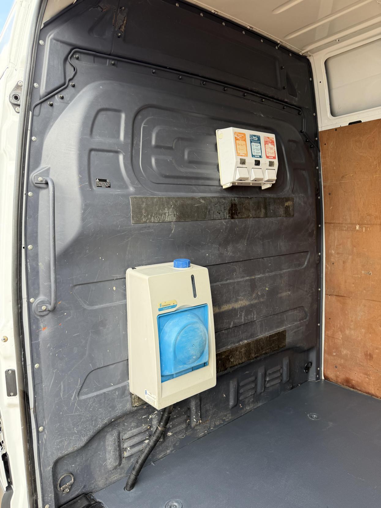 2019 Mercedes-Benz Sprinter 2.1 314 CDI Panel Van 5dr Diesel Manual RWD L2 H2 Euro 6 (143 ps) - Thumbnail 36