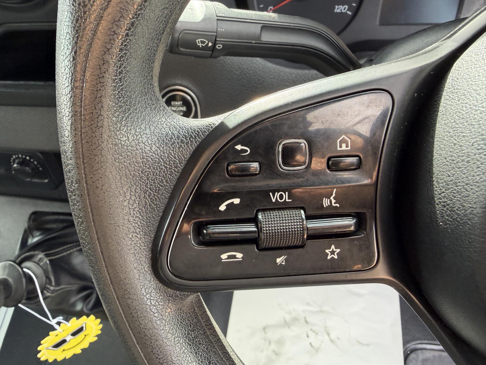 2019 Mercedes-Benz Sprinter 2.1 314 CDI Panel Van 5dr Diesel Manual RWD L2 H2 Euro 6 (143 ps) - Thumbnail 17