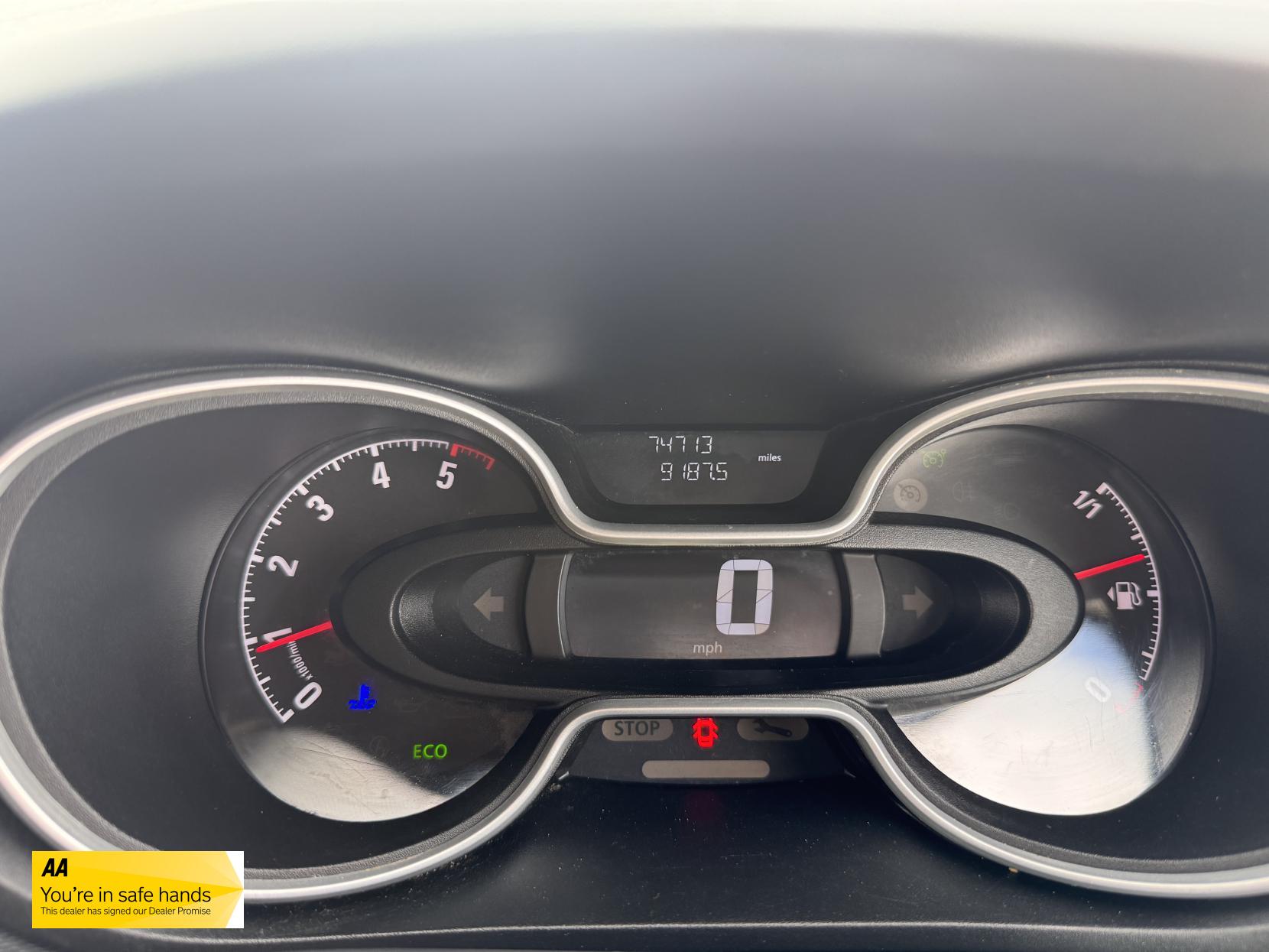 Vauxhall Vivaro 1.6 CDTi 2900 Sportive Crew Van Double Cab 5dr Diesel Manual L2 H1 Euro 6 (6 Seat) (120 ps)