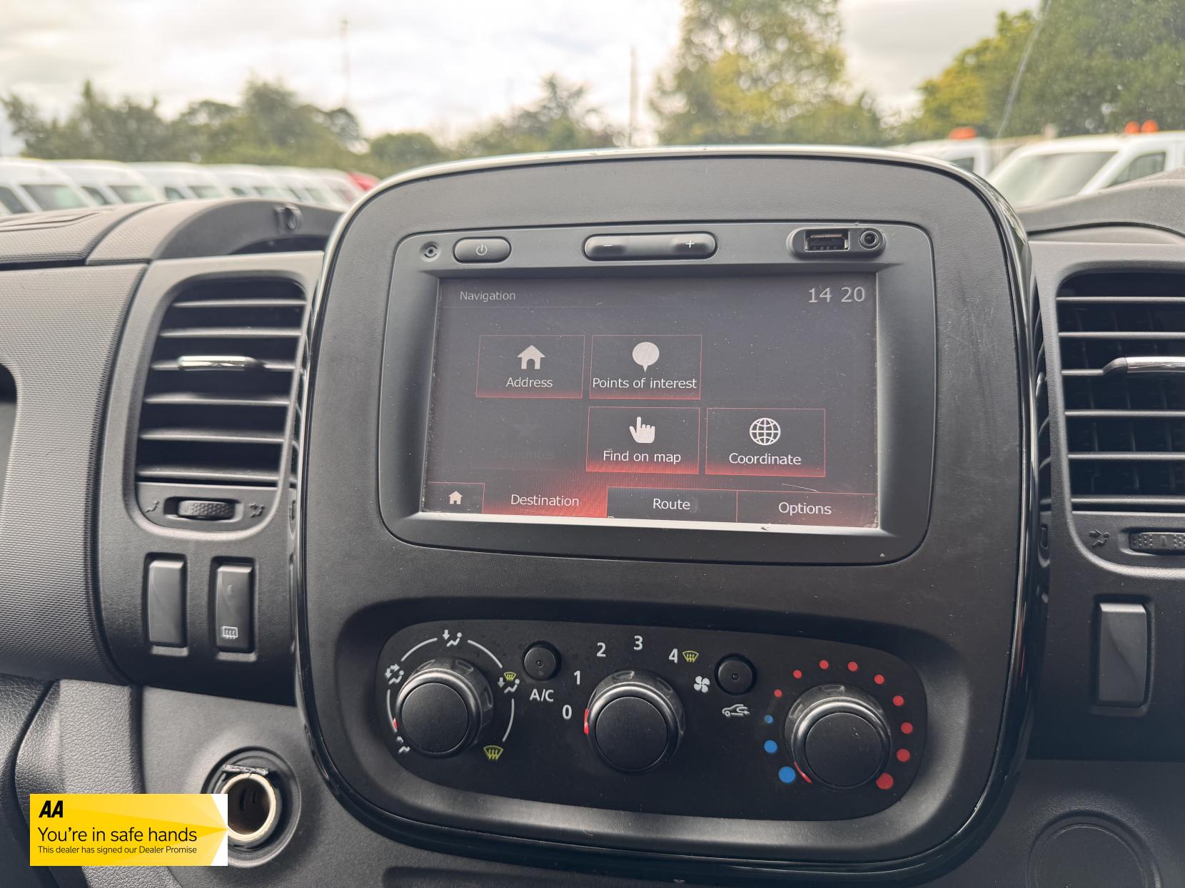 Vauxhall Vivaro 1.6 CDTi 2900 Sportive Crew Van Double Cab 5dr Diesel Manual L2 H1 Euro 6 (6 Seat) (120 ps)