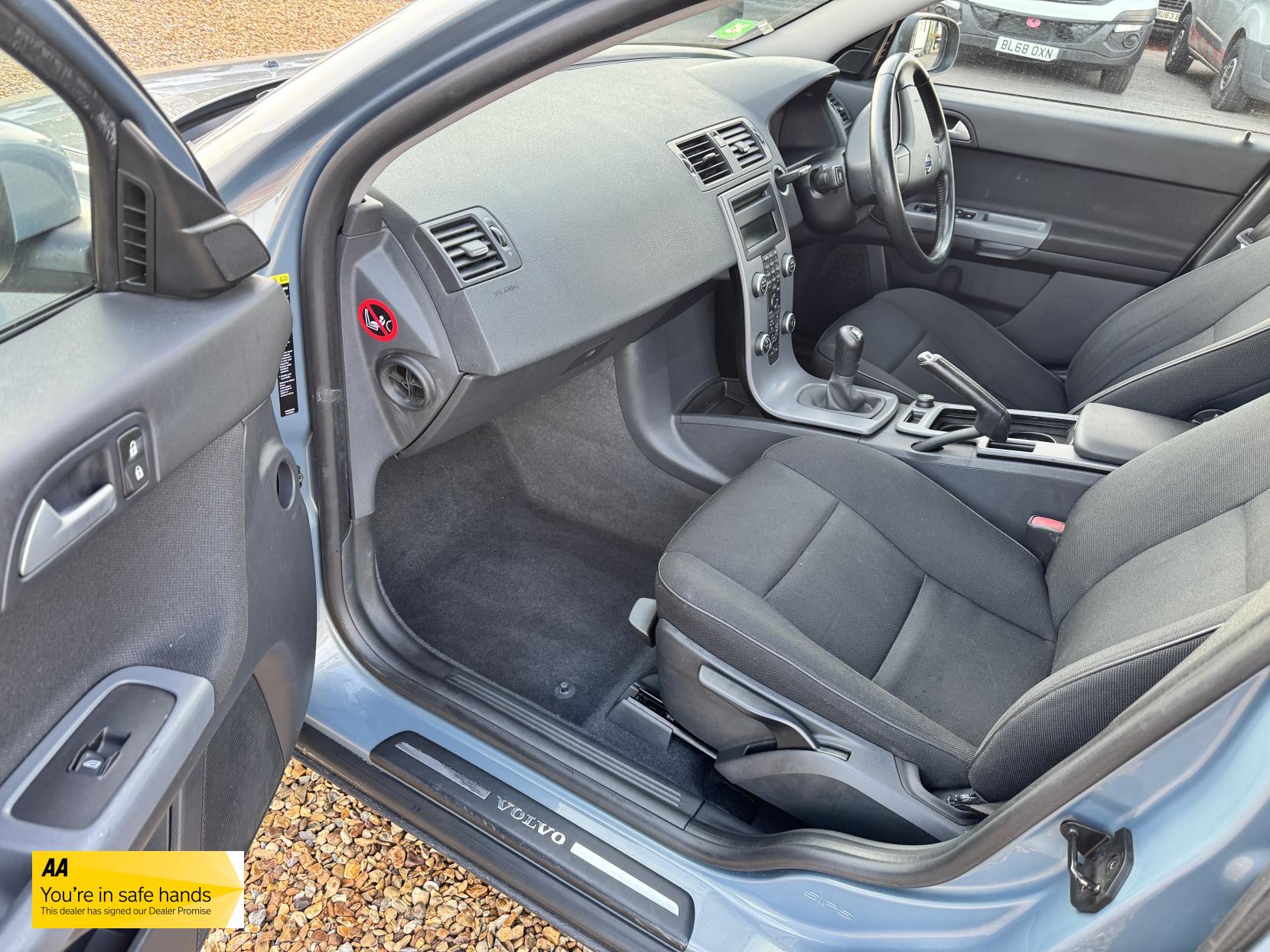 Volvo V50 1.8 S Estate 5dr Petrol Manual Euro 4 (125 ps)