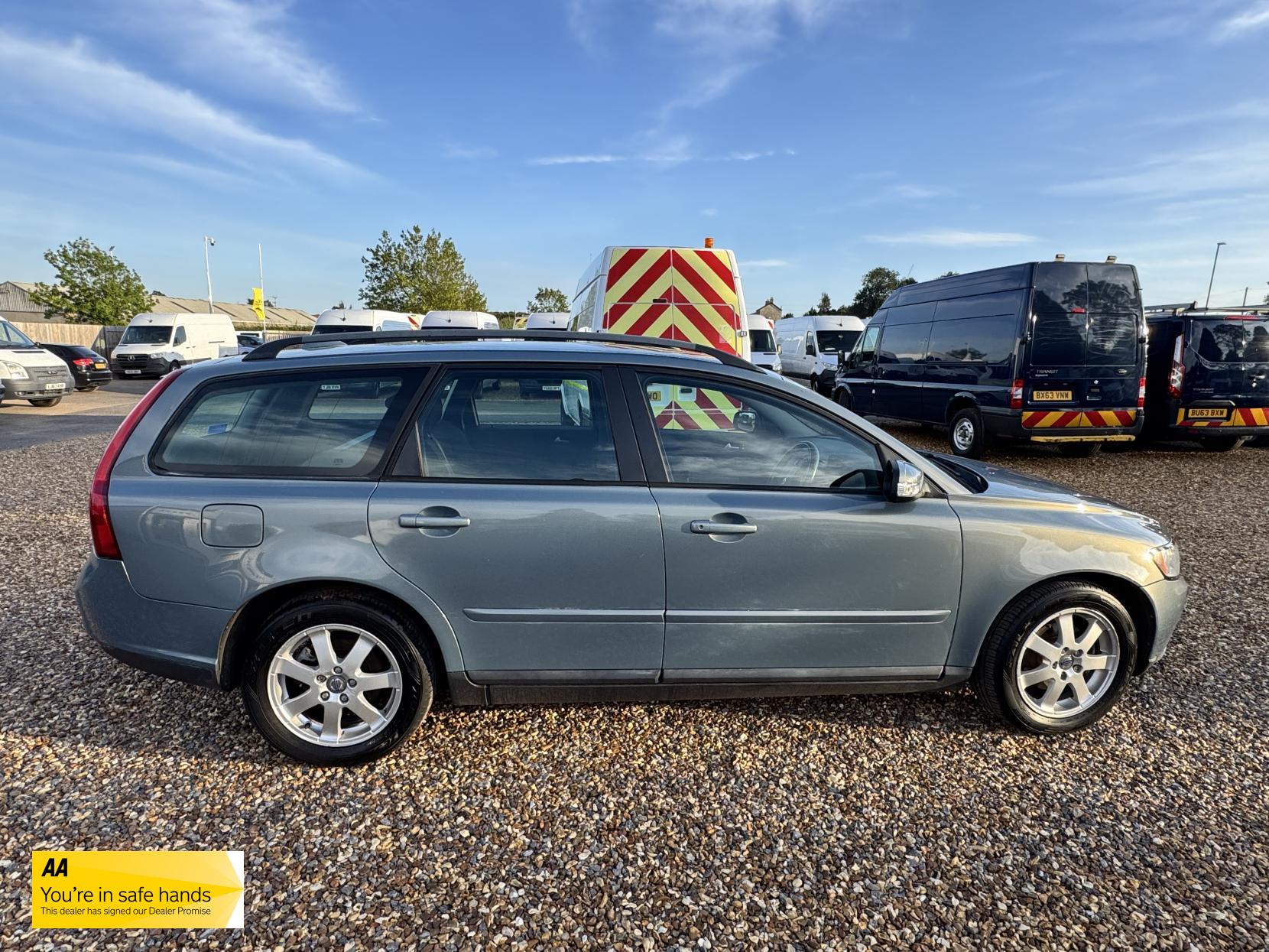 Volvo V50 1.8 S Estate 5dr Petrol Manual Euro 4 (125 ps)
