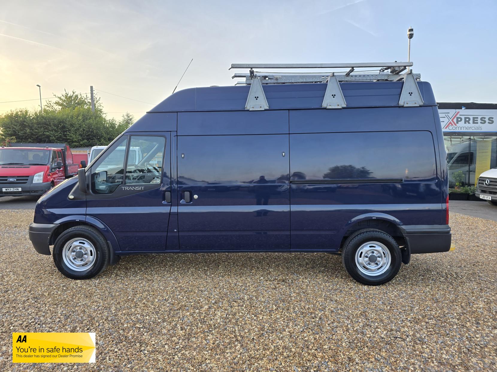 Ford Transit 2.2 TDCi 350 Panel Van 3dr Diesel Manual FWD L3 H3 (209 g/km, 123 bhp)