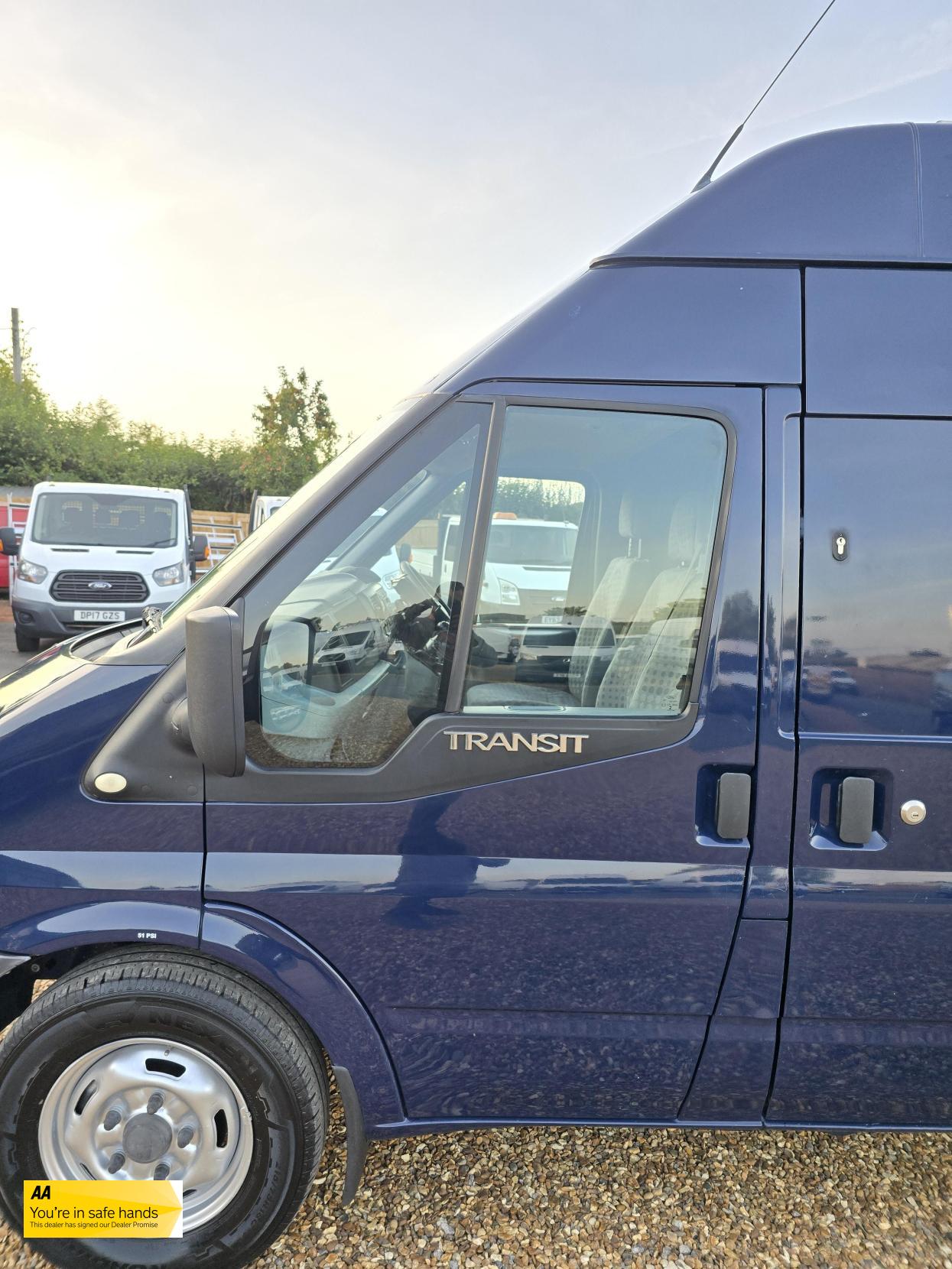 Ford Transit 2.2 TDCi 350 Panel Van 3dr Diesel Manual FWD L3 H3 (209 g/km, 123 bhp)
