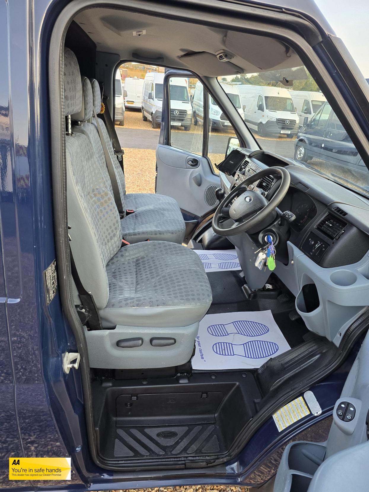 Ford Transit 2.2 TDCi 350 Panel Van 3dr Diesel Manual FWD L3 H3 (209 g/km, 123 bhp)
