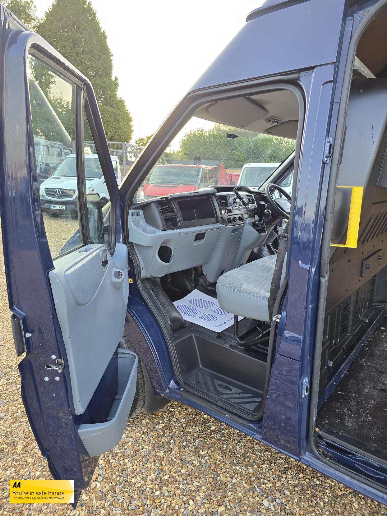 Ford Transit 2.2 TDCi 350 Panel Van 3dr Diesel Manual FWD L3 H3 (209 g/km, 123 bhp)