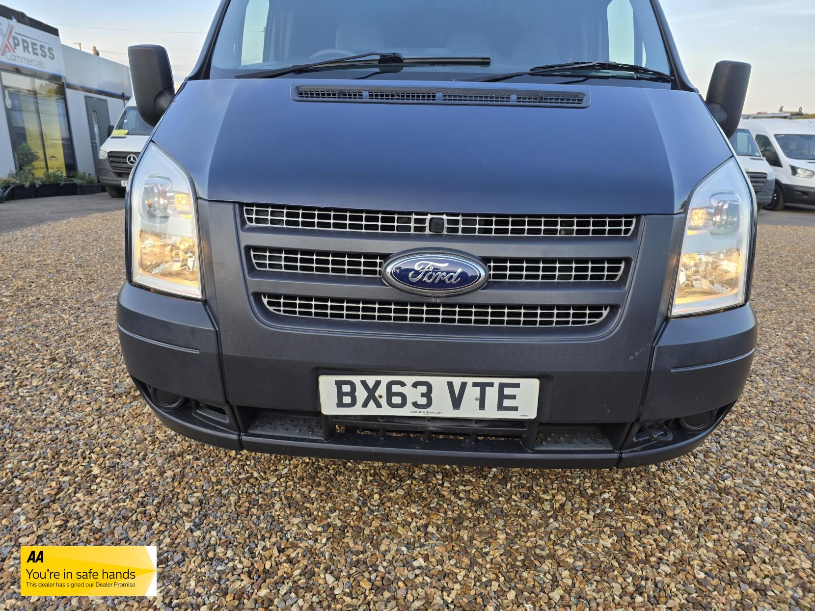 Ford Transit 2.2 TDCi 350 Panel Van 3dr Diesel Manual FWD L3 H3 (209 g/km, 123 bhp)