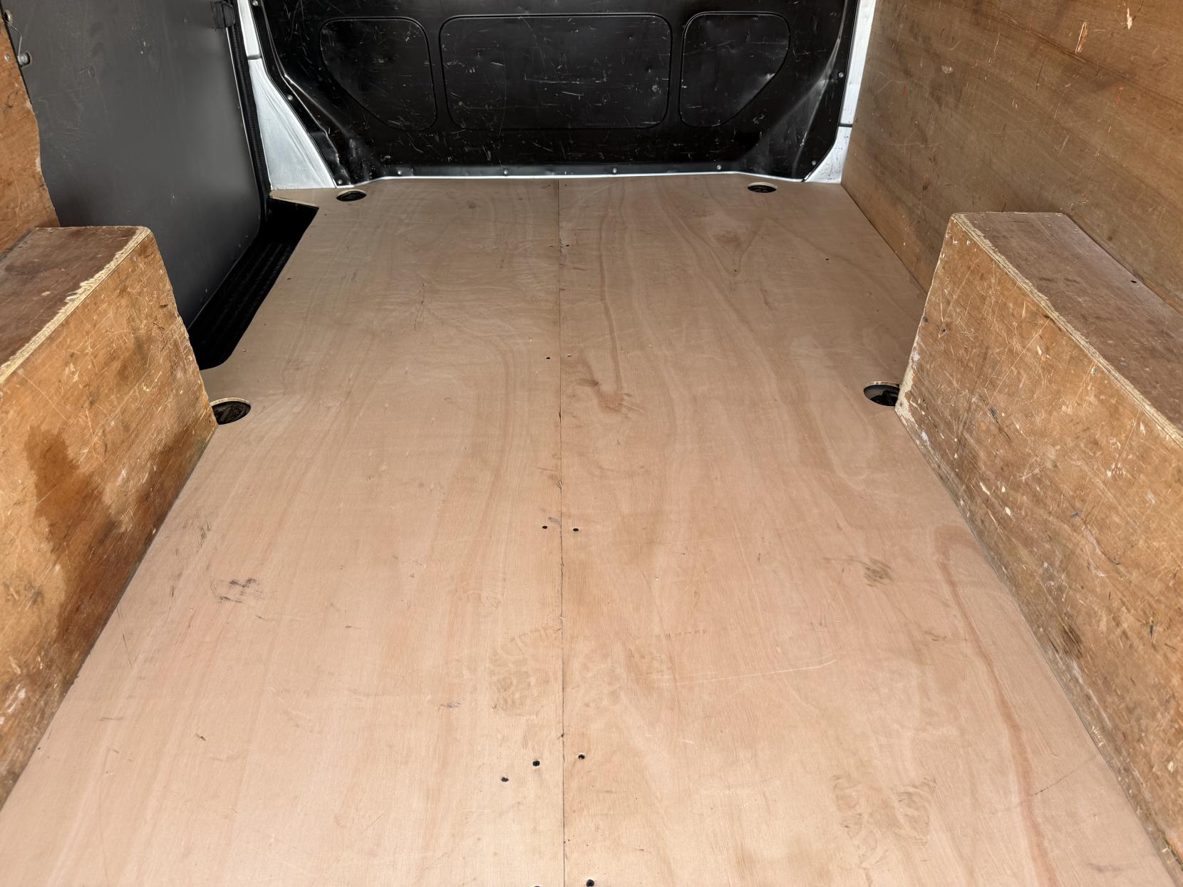 2021 Volkswagen Transporter 2.0 TDI T28 Startline Panel Van 5dr Diesel Manual FWD SWB Euro 6 (s/s) (110 ps) - Thumbnail 37