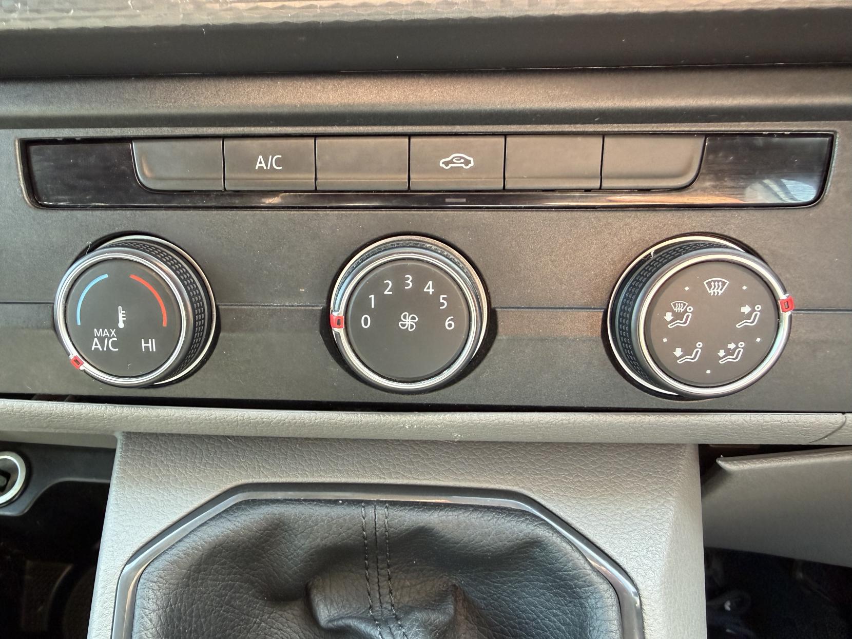 2021 Volkswagen Transporter 2.0 TDI T28 Startline Panel Van 5dr Diesel Manual FWD SWB Euro 6 (s/s) (110 ps) - Thumbnail 26