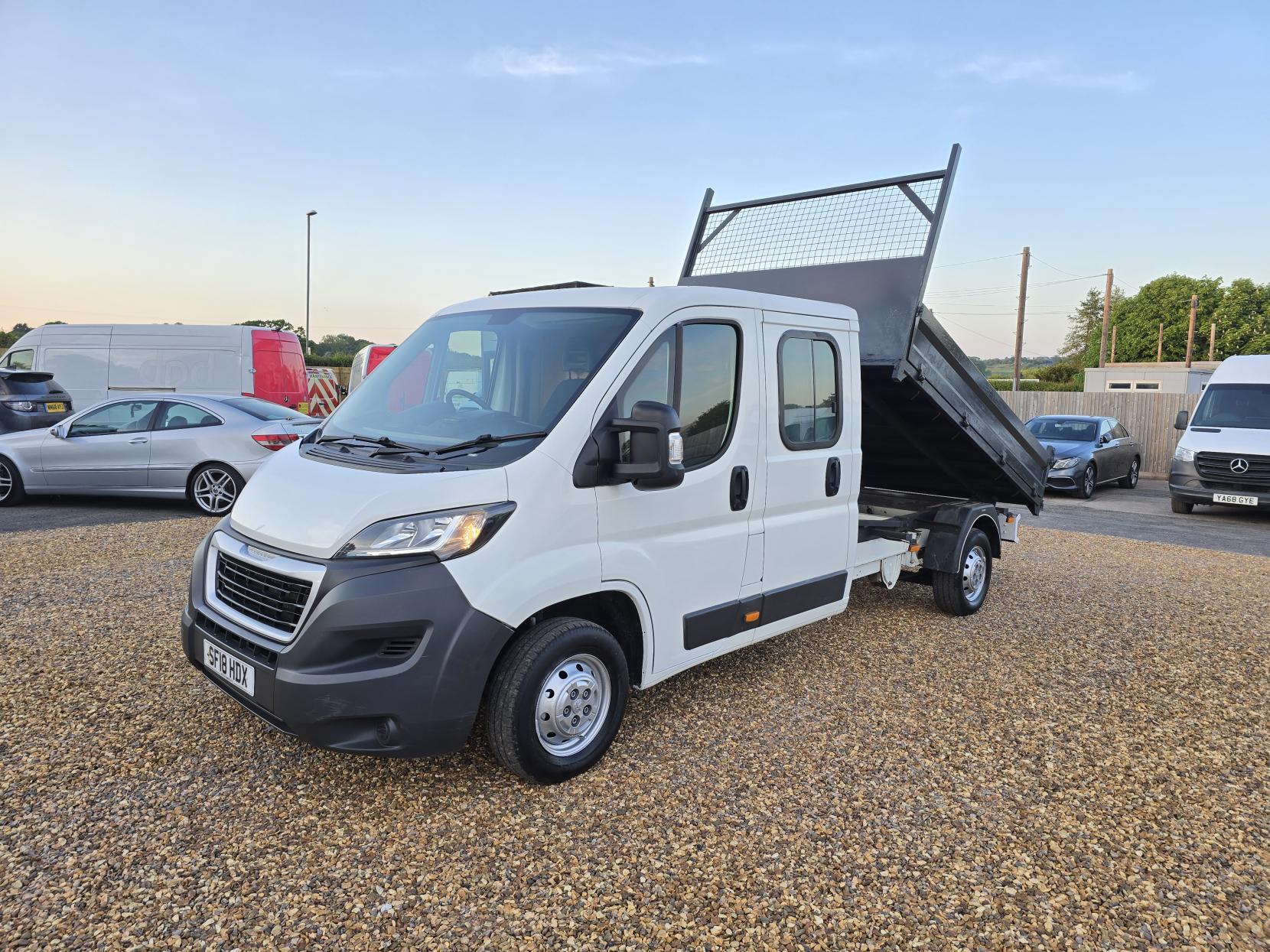 Peugeot Boxer 2.0 BlueHDi 335 Built for Business Tipper Double Cab 4dr Diesel Manual L3 Euro 6 (130 ps)