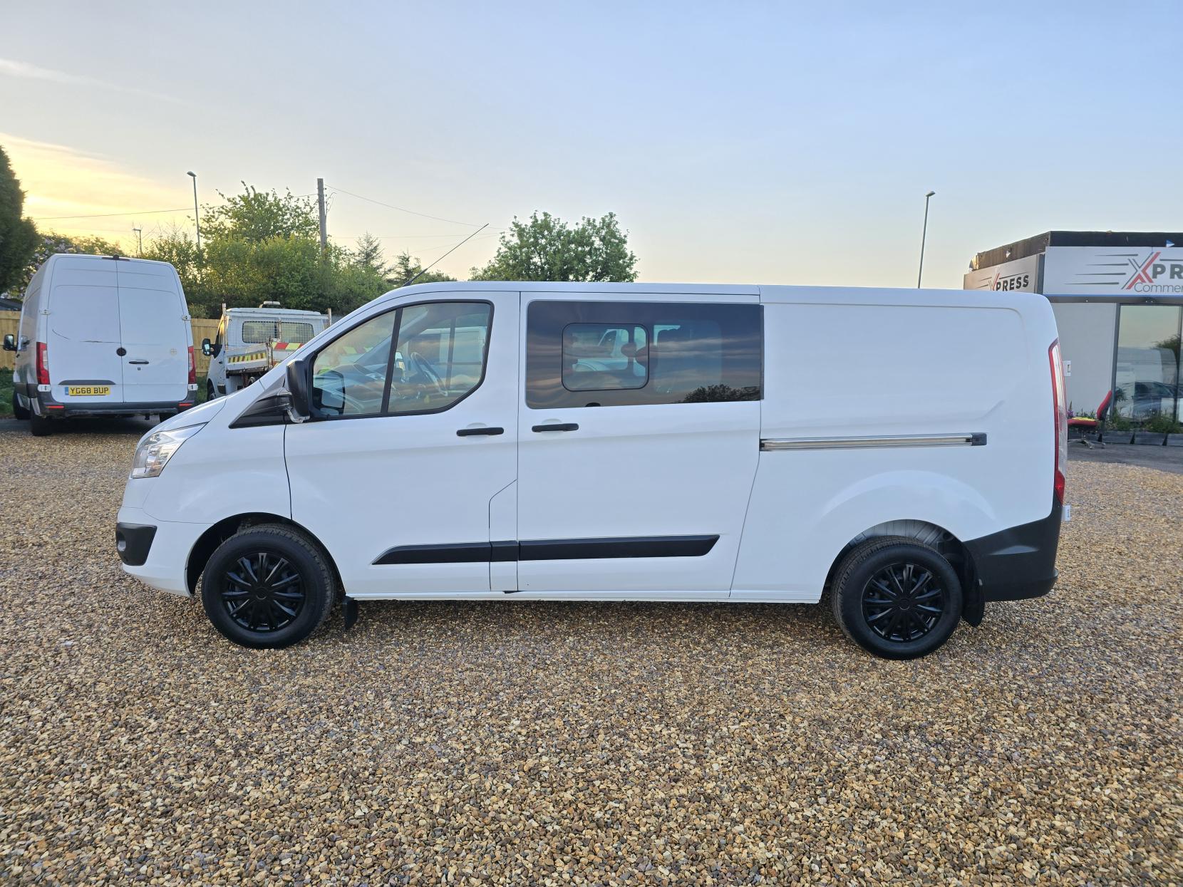 Ford Transit Custom 2.2 TDCi 310 Trend Combi Van 5dr Diesel Manual L1 H1 (190 g/km, 98 bhp)