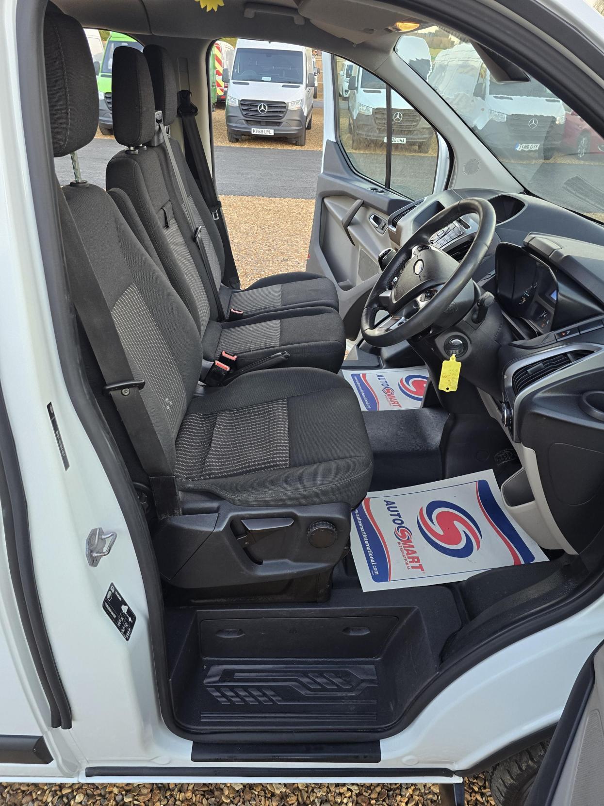 Ford Transit Custom 2.2 TDCi 310 Trend Combi Van 5dr Diesel Manual L1 H1 (190 g/km, 98 bhp)
