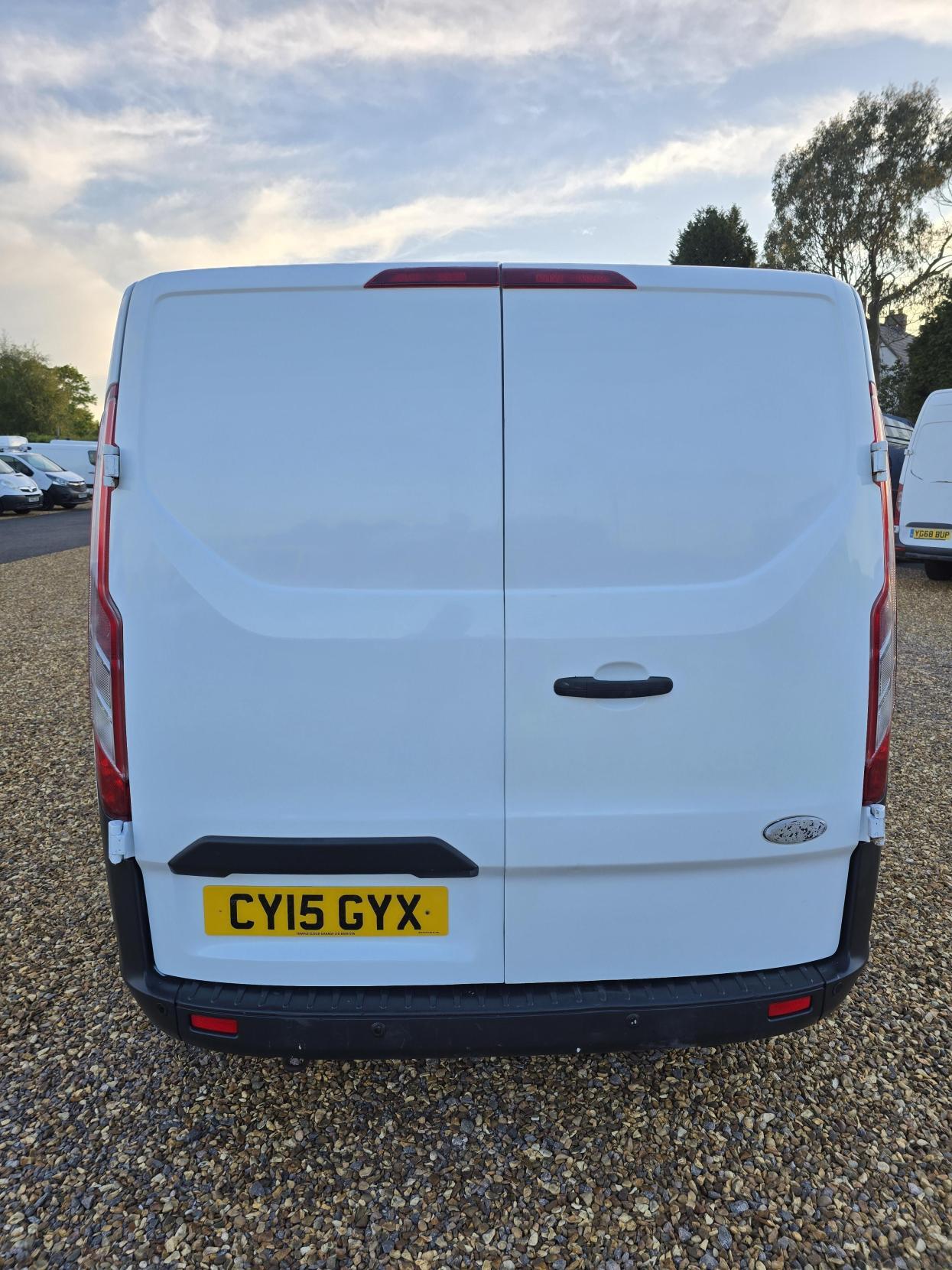Ford Transit Custom 2.2 TDCi 310 Trend Combi Van 5dr Diesel Manual L1 H1 (190 g/km, 98 bhp)