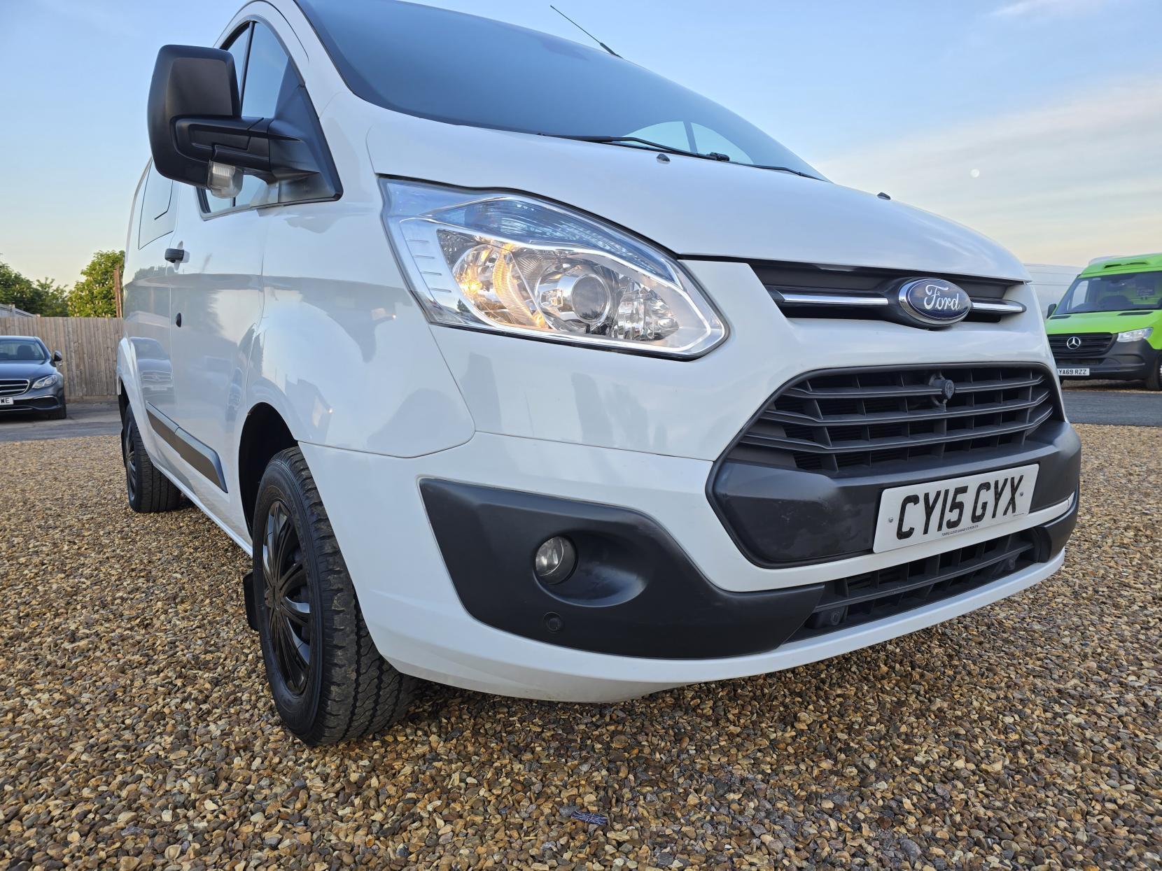 Ford Transit Custom 2.2 TDCi 310 Trend Combi Van 5dr Diesel Manual L1 H1 (190 g/km, 98 bhp)