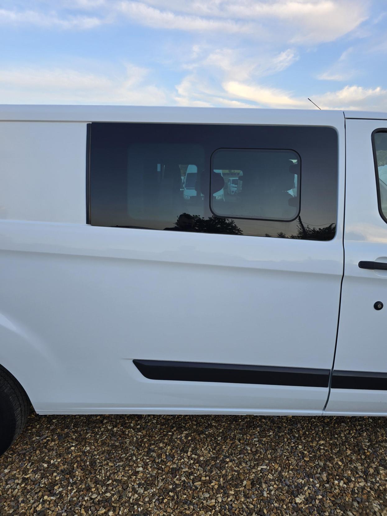 Ford Transit Custom 2.2 TDCi 310 Trend Combi Van 5dr Diesel Manual L1 H1 (190 g/km, 98 bhp)