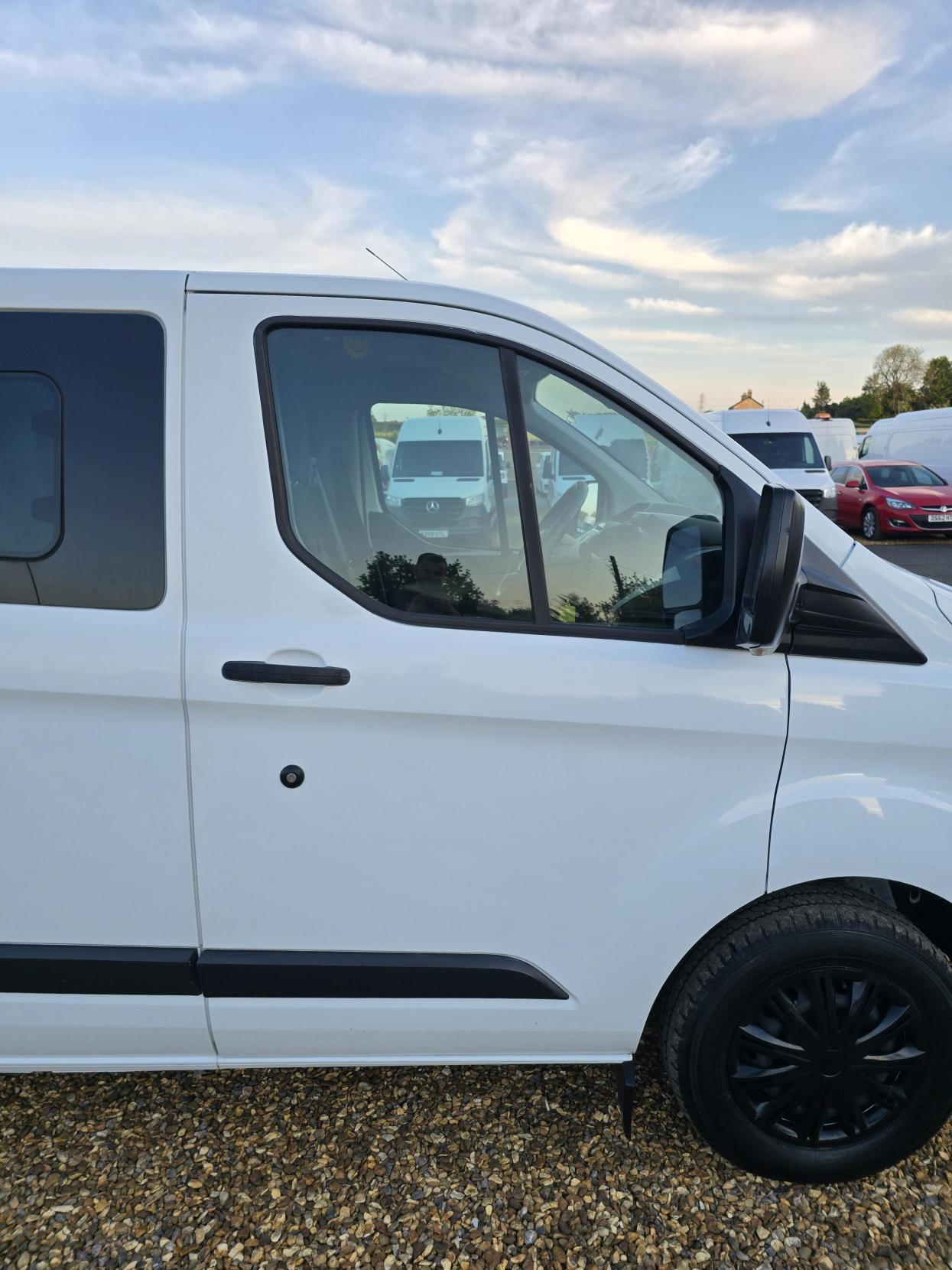 Ford Transit Custom 2.2 TDCi 310 Trend Combi Van 5dr Diesel Manual L1 H1 (190 g/km, 98 bhp)