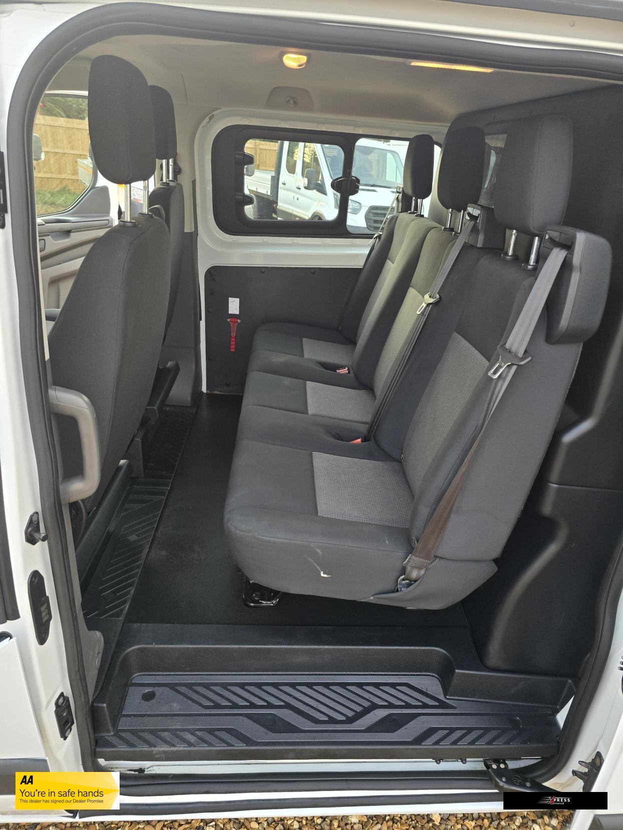 Ford Transit Custom Transit Custom 2.0 280 EcoBlue Crew Van Double Cab 5dr Diesel Manual L1 H1 Euro 6 (5 Seat) (105 ps)