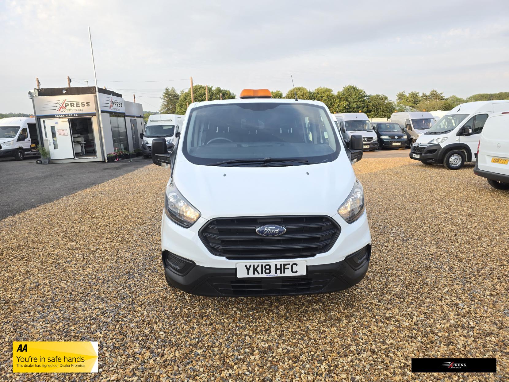 Ford Transit Custom Transit Custom 2.0 280 EcoBlue Crew Van Double Cab 5dr Diesel Manual L1 H1 Euro 6 (5 Seat) (105 ps)