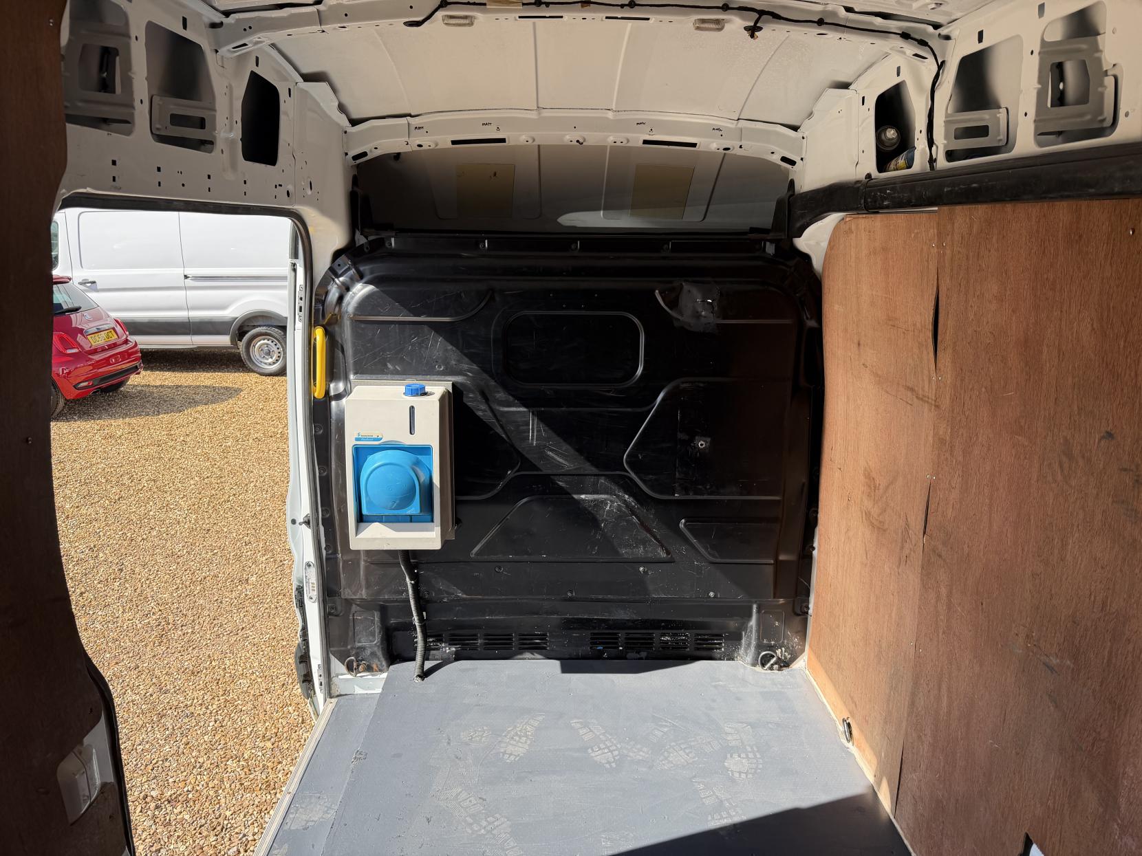 Ford Transit 2.0 350 EcoBlue Panel Van 5dr Diesel Manual RWD L3 H3 Euro 6 (130 ps)