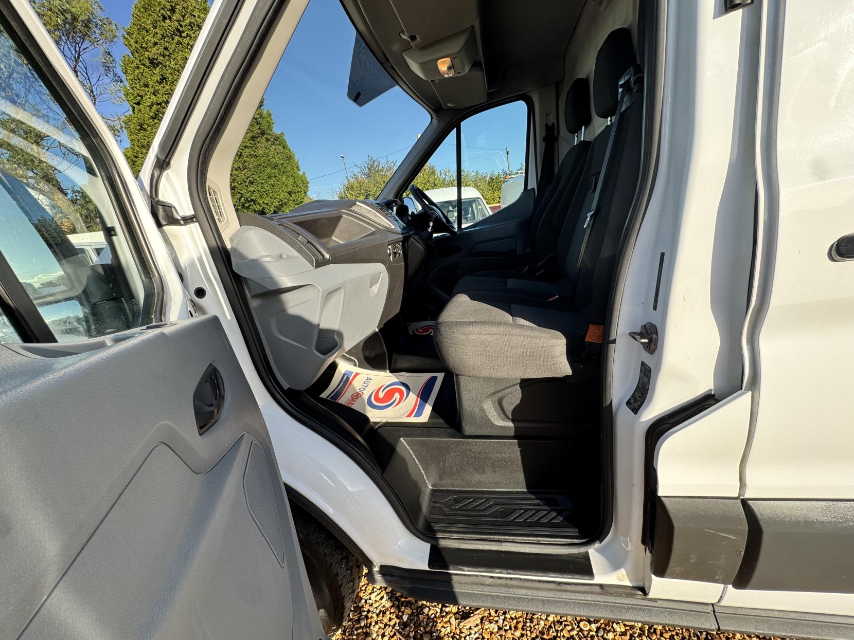 Ford Transit 2.0 350 EcoBlue Panel Van 5dr Diesel Manual FWD L3 H2 Euro 6 (130 ps)