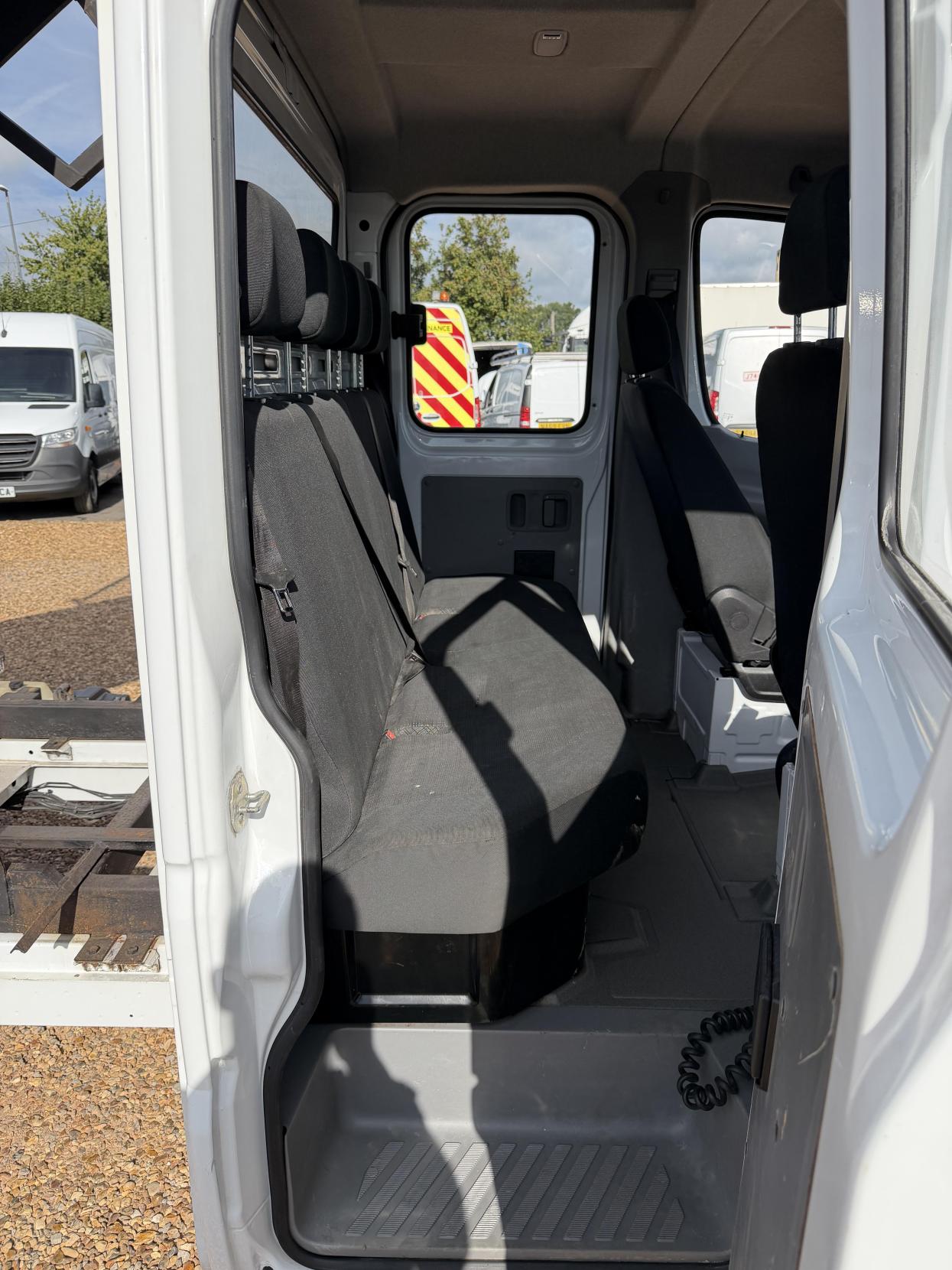2017 Mercedes-Benz Sprinter 2.1 314 CDi BlueEFFICIENCY Tipper 2dr Diesel Manual RWD L2 (140 bhp) - Thumbnail 28