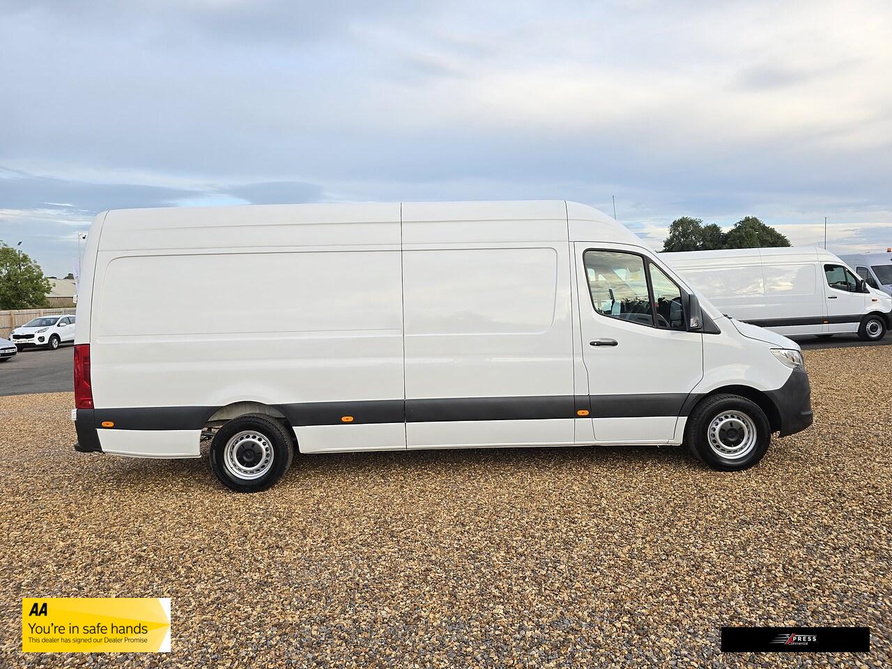 Mercedes-Benz Sprinter 2.1 314 CDI Panel Van 5dr Diesel Manual RWD L3 H2 Euro 6 (143 ps)