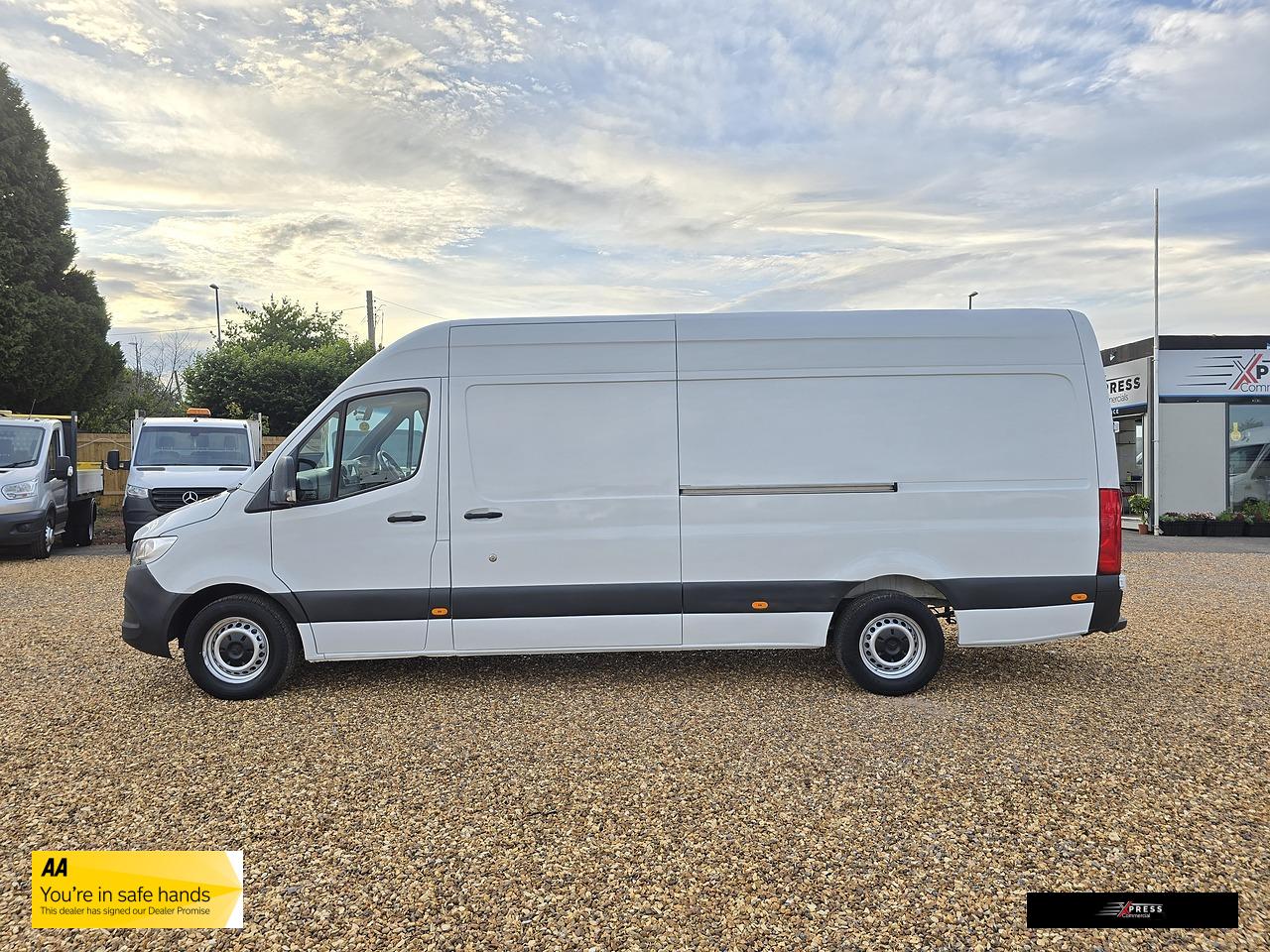 Mercedes-Benz Sprinter 2.1 314 CDI Panel Van 5dr Diesel Manual RWD L3 H2 Euro 6 (143 ps)