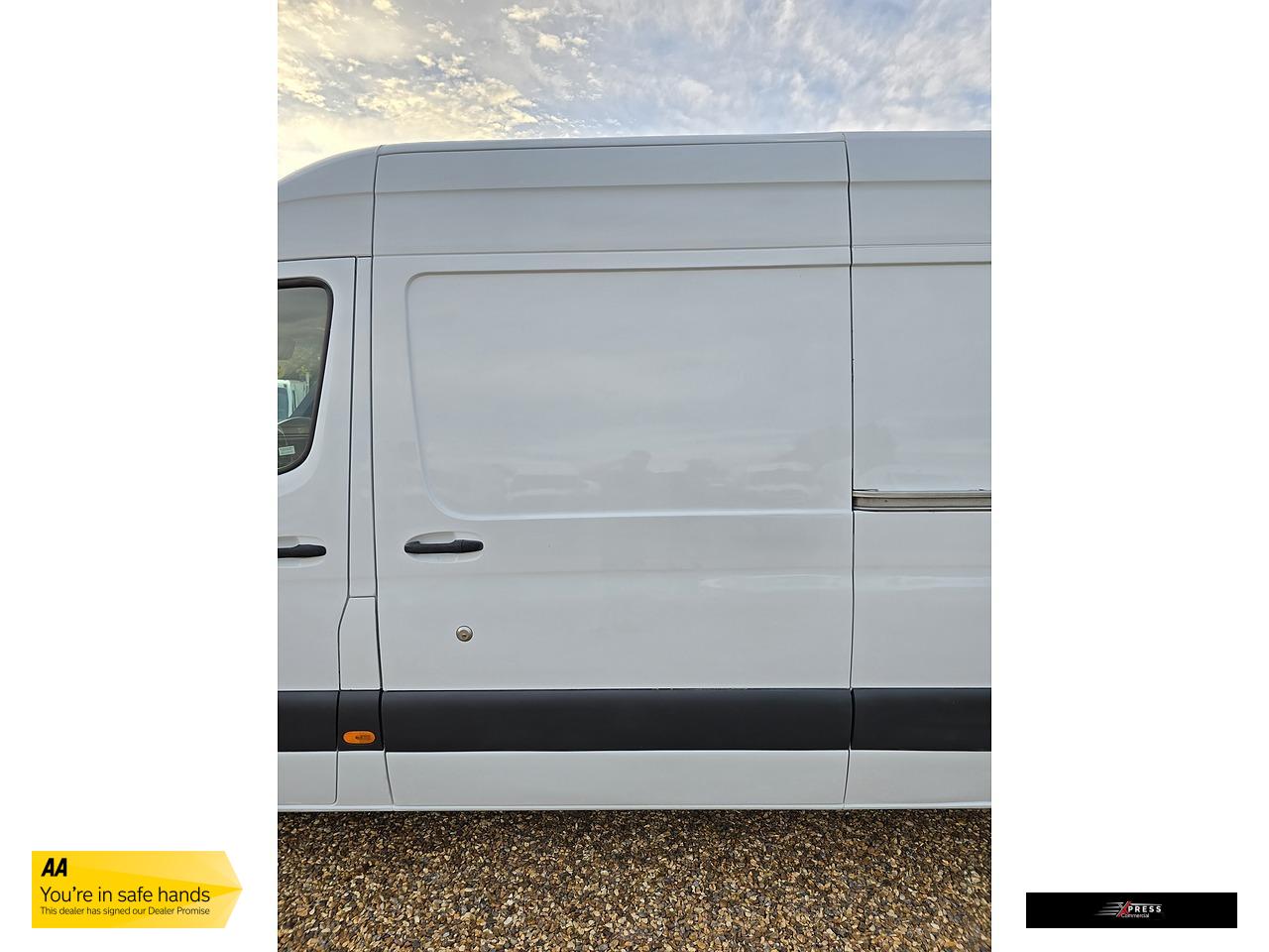 Mercedes-Benz Sprinter 2.1 314 CDI Panel Van 5dr Diesel Manual RWD L3 H2 Euro 6 (143 ps)
