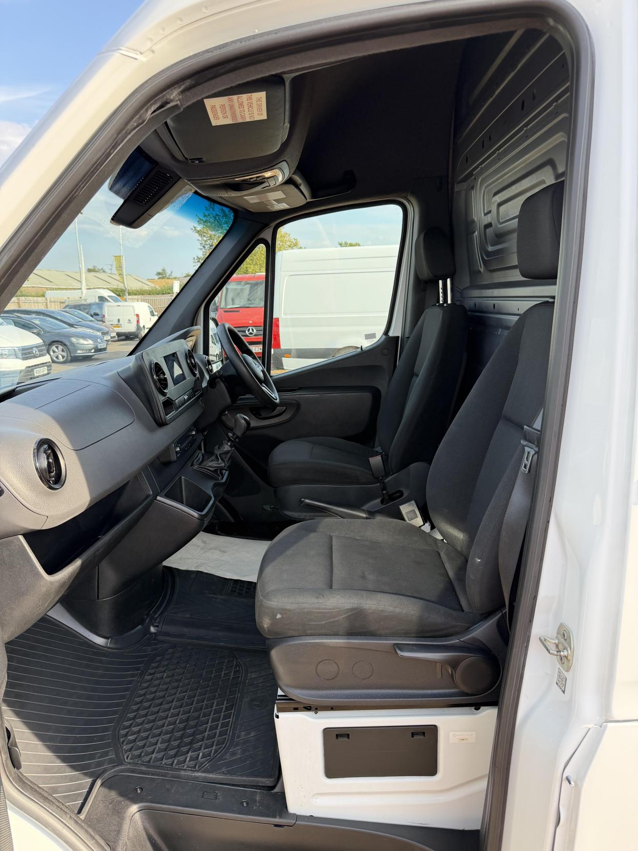 2020 Mercedes-Benz Sprinter 2.1 311 CDI Panel Van 5dr Diesel Manual RWD L3 H2 Euro 6 (114 ps) - Thumbnail 21