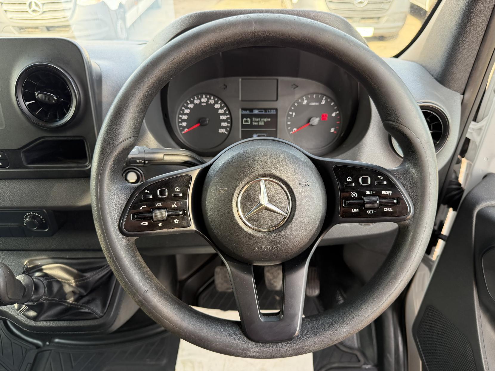 2020 Mercedes-Benz Sprinter 2.1 311 CDI Panel Van 5dr Diesel Manual RWD L3 H2 Euro 6 (114 ps) - Thumbnail 25
