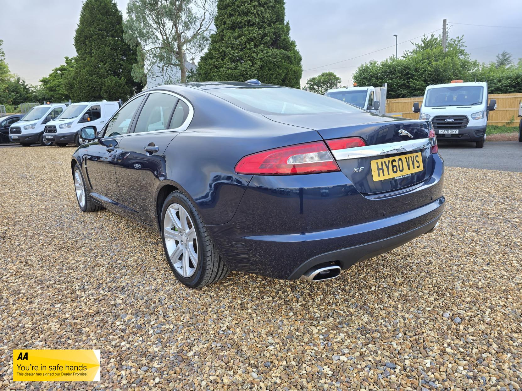 Jaguar XF 3.0d V6 Luxury Saloon 4dr Diesel Auto Euro 5 (240 ps)
