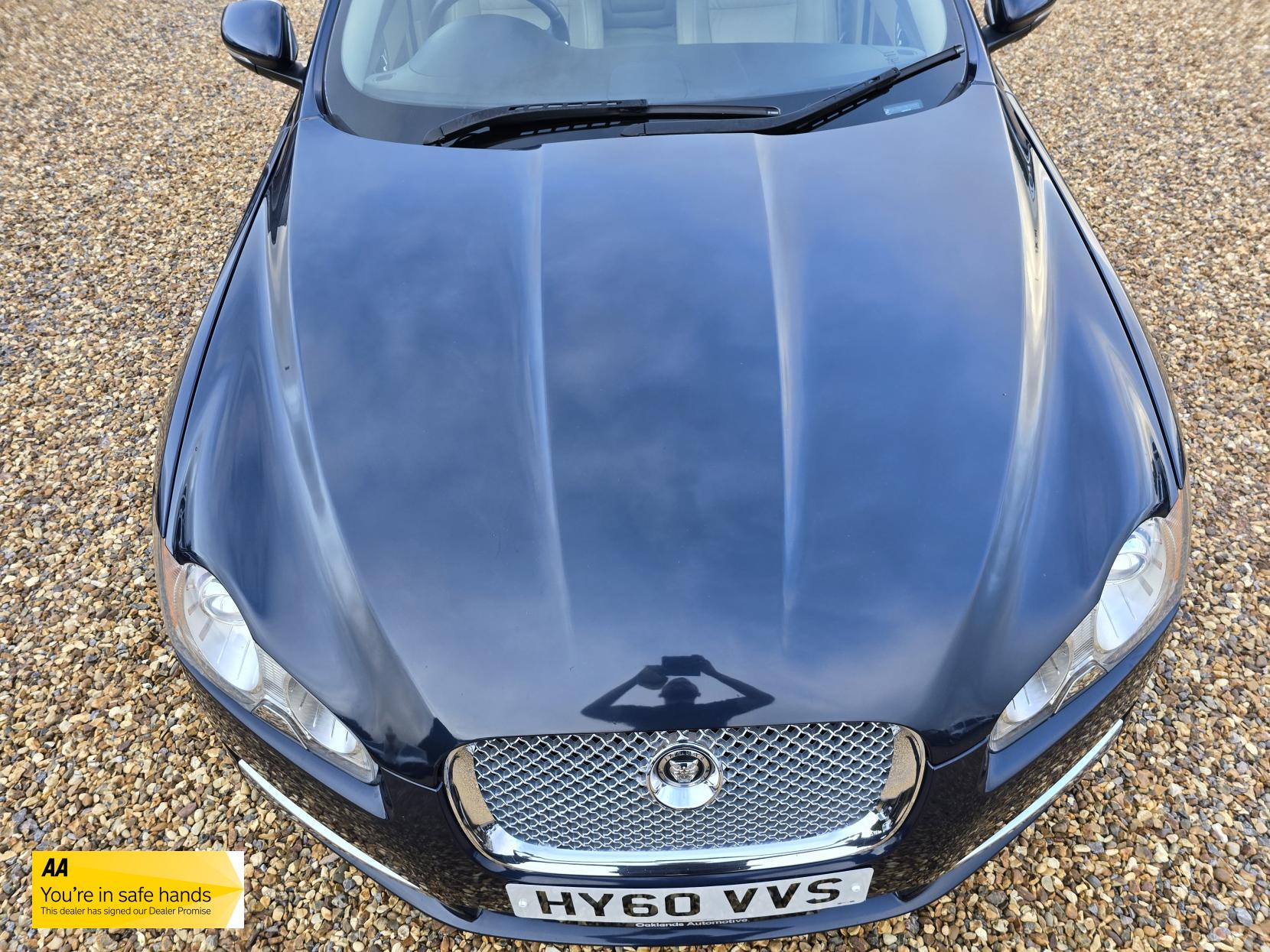 Jaguar XF 3.0d V6 Luxury Saloon 4dr Diesel Auto Euro 5 (240 ps)