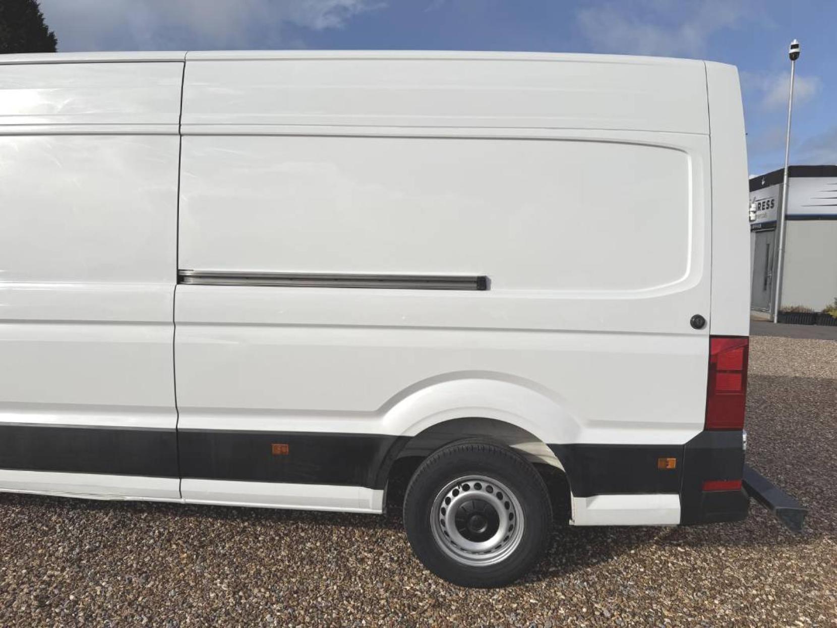 Volkswagen Crafter 2.0 TDI CR35 Startline Panel Van 5dr Diesel Manual FWD LWB High Roof Euro 6 (s/s) (140 ps)