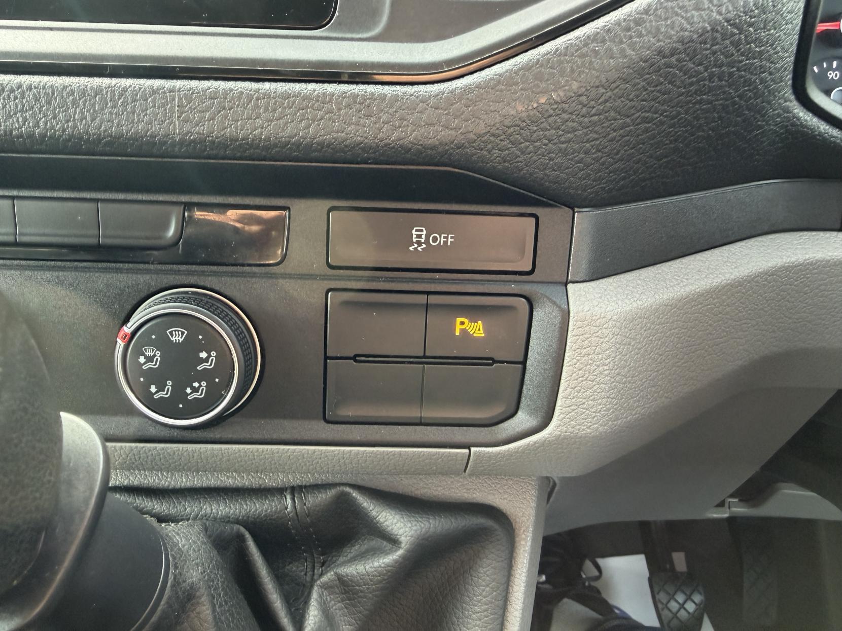 Volkswagen Crafter 2.0 TDI CR35 Startline Panel Van 5dr Diesel Manual FWD LWB High Roof Euro 6 (s/s) (140 ps)