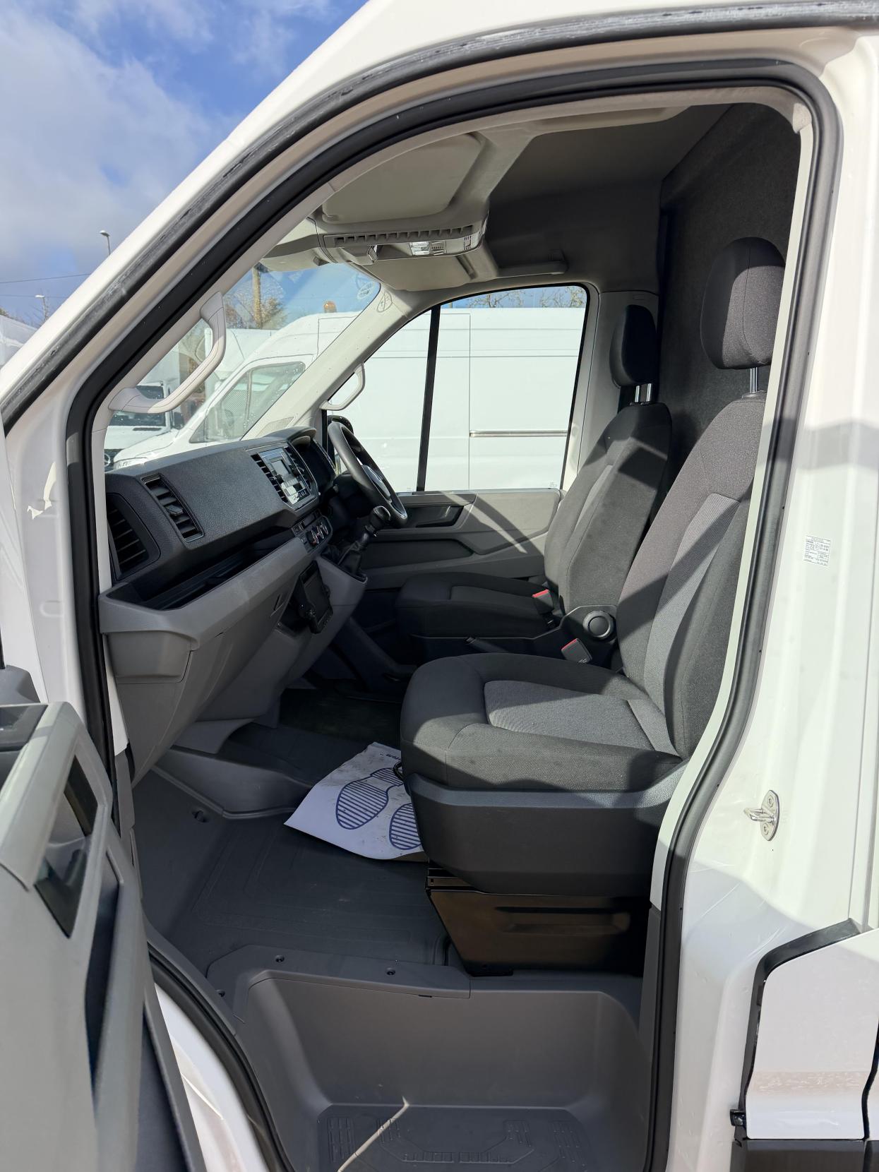 Volkswagen Crafter 2.0 TDI CR35 Startline Panel Van 5dr Diesel Manual FWD LWB High Roof Euro 6 (s/s) (140 ps)