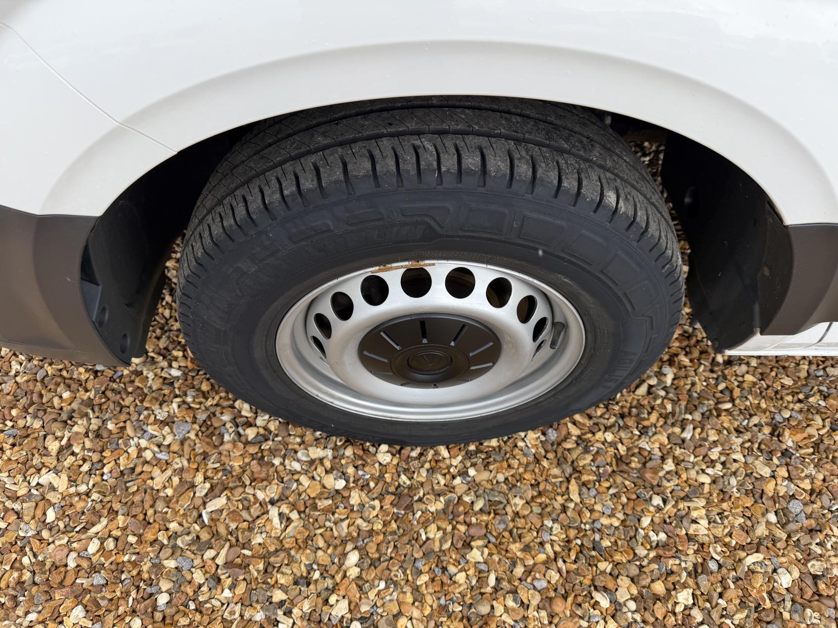 Volkswagen Crafter 2.0 TDI CR35 Startline Panel Van 5dr Diesel Manual FWD LWB High Roof Euro 6 (s/s) (140 ps)