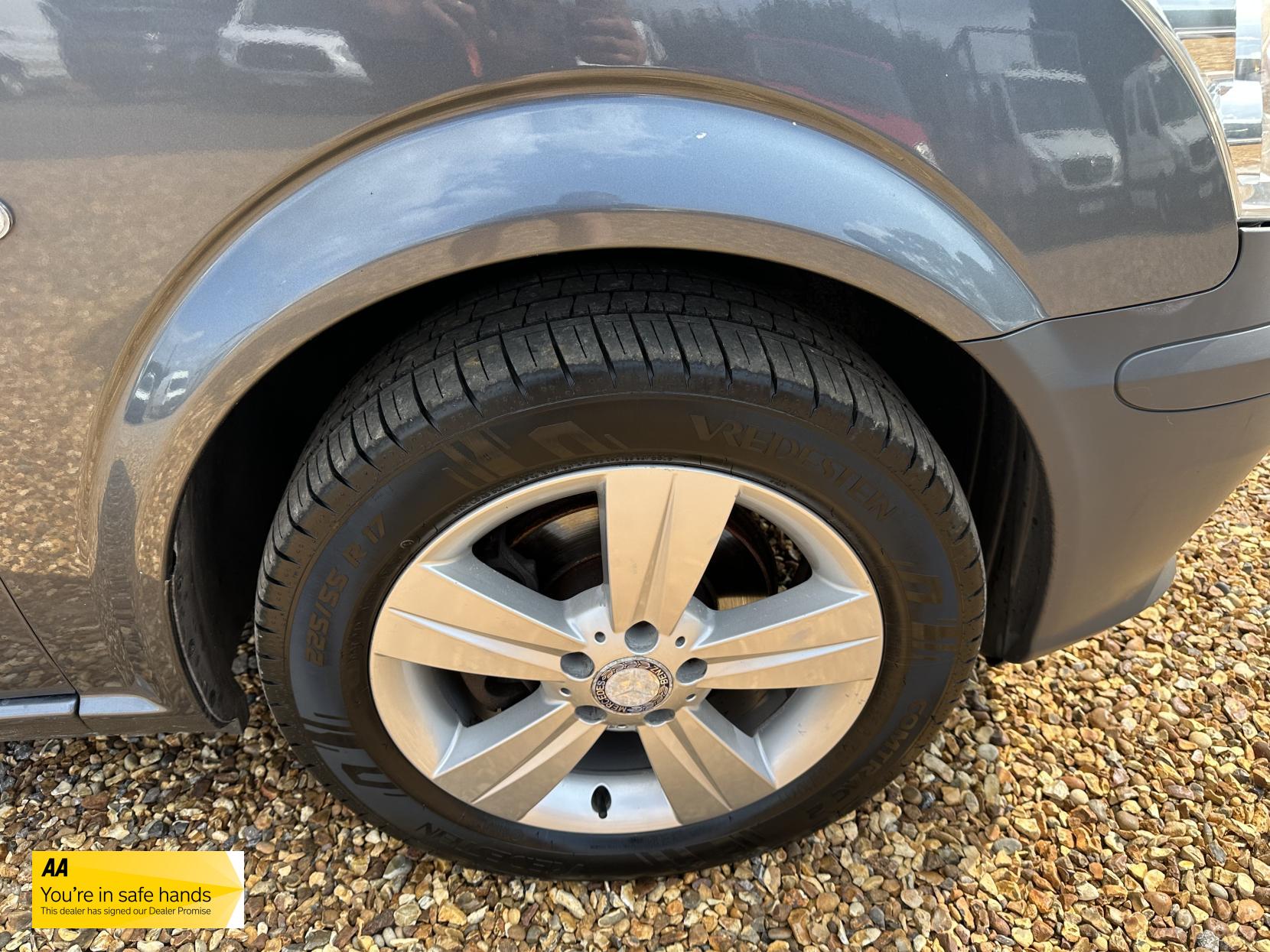 Mercedes-Benz Vito 2.1 116 CDI Sport Panel Van 5dr Diesel Manual L3 (184 g/km, 163 bhp)