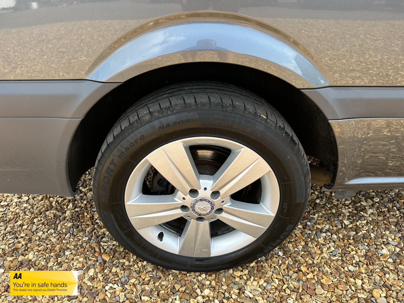 Mercedes-Benz Vito 2.1 116 CDI Sport Panel Van 5dr Diesel Manual L3 (184 g/km, 163 bhp)