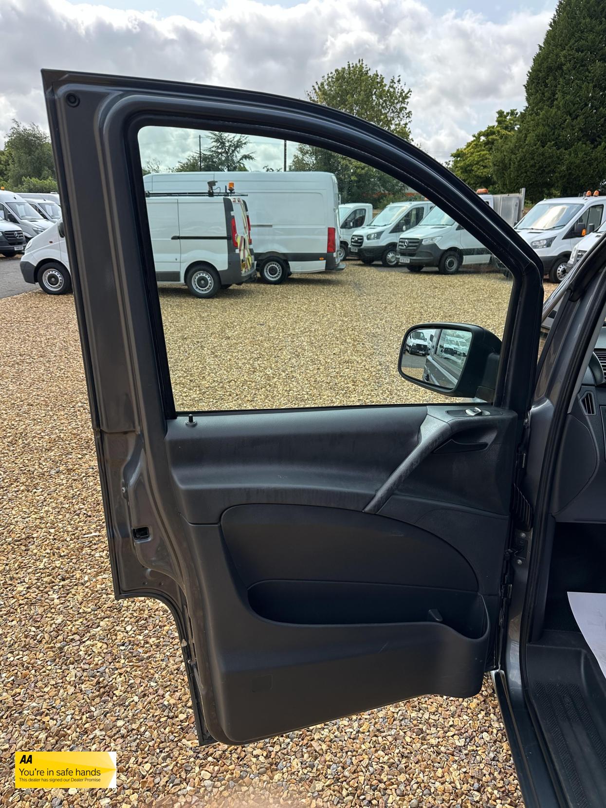 Mercedes-Benz Vito 2.1 116 CDI Sport Panel Van 5dr Diesel Manual L3 (184 g/km, 163 bhp)