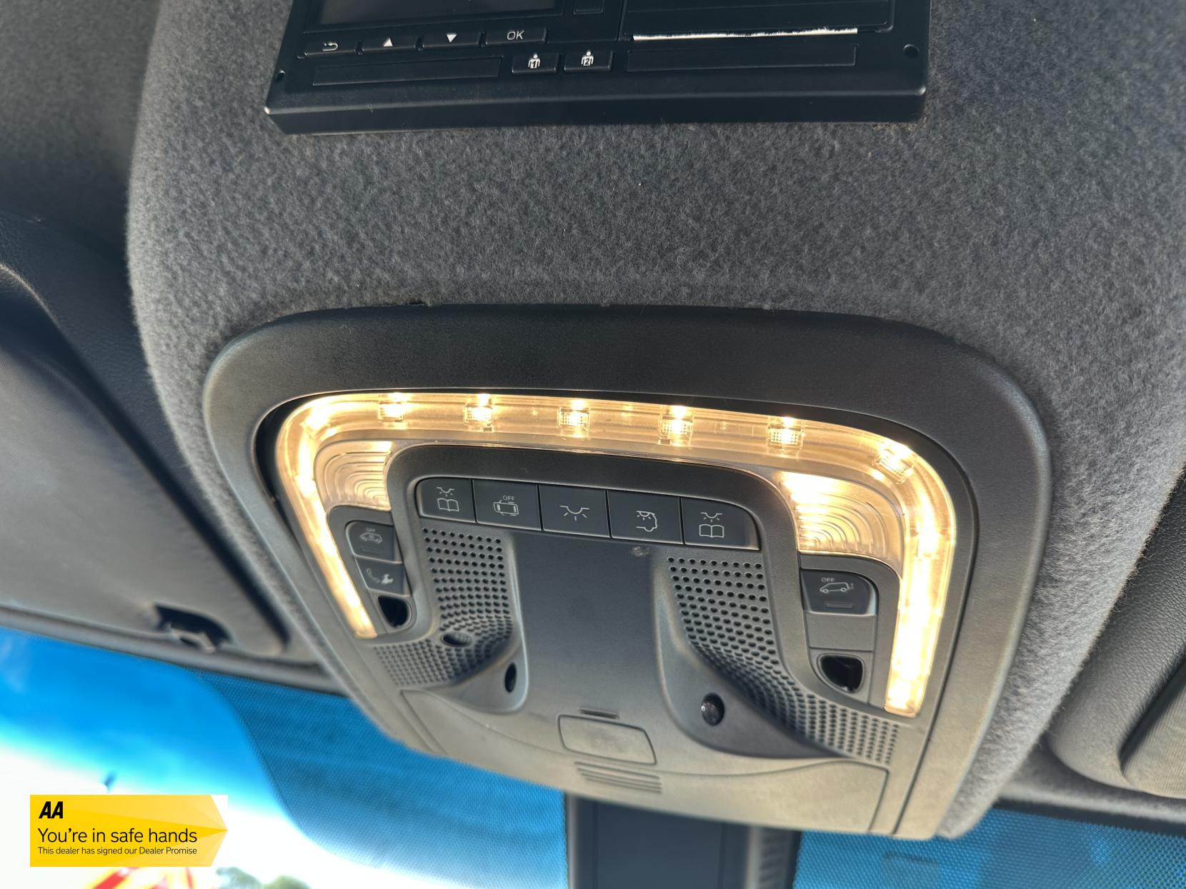 Mercedes-Benz Sprinter 2.1 316 CDI Panel Van 5dr Diesel Manual RWD L2 H2 Euro 6 (163 ps)