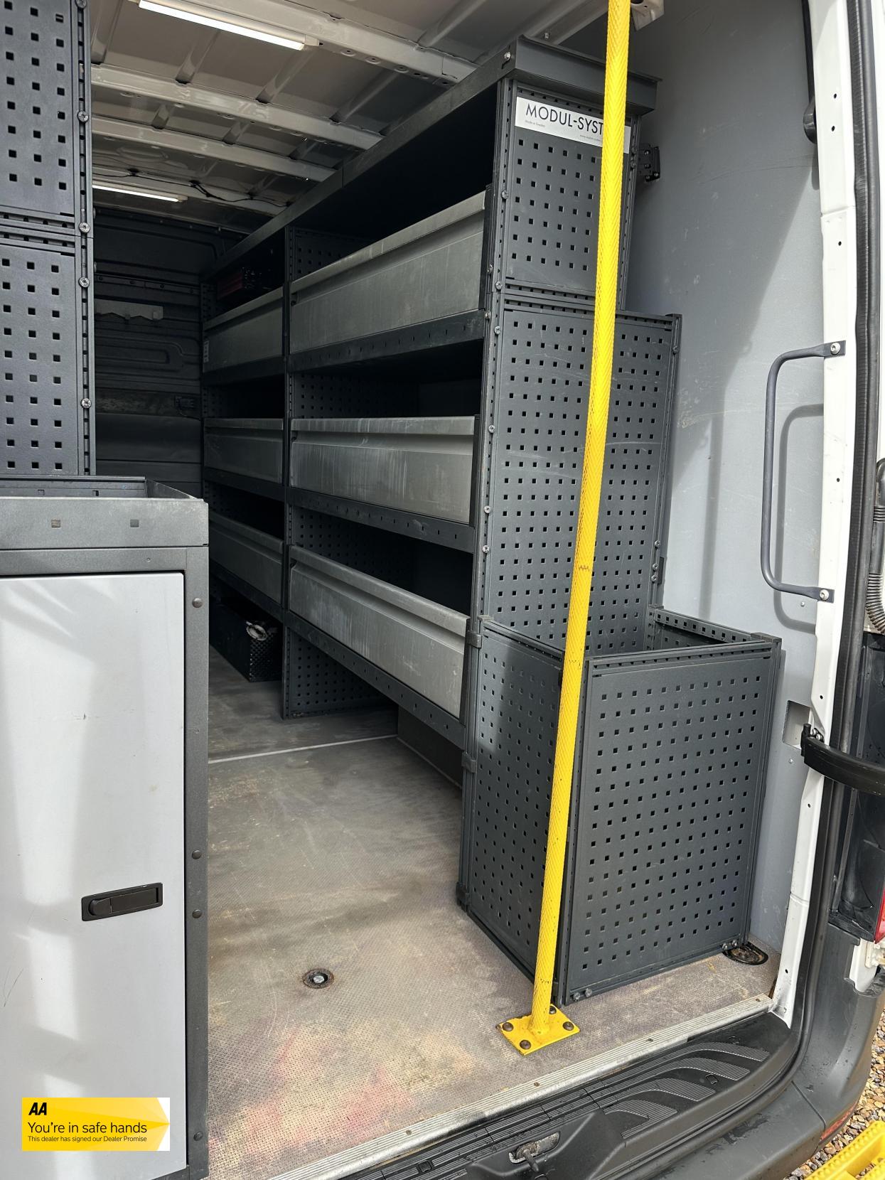 Mercedes-Benz Sprinter 2.1 316 CDI Panel Van 5dr Diesel Manual RWD L2 H2 Euro 6 (163 ps)