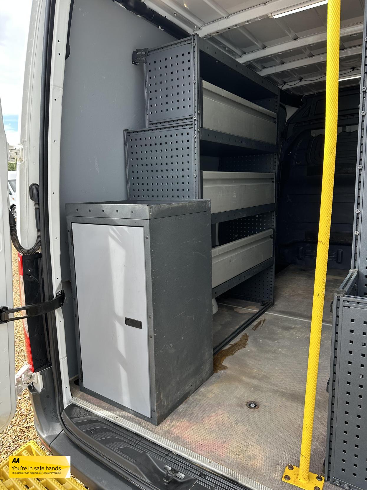 Mercedes-Benz Sprinter 2.1 316 CDI Panel Van 5dr Diesel Manual RWD L2 H2 Euro 6 (163 ps)