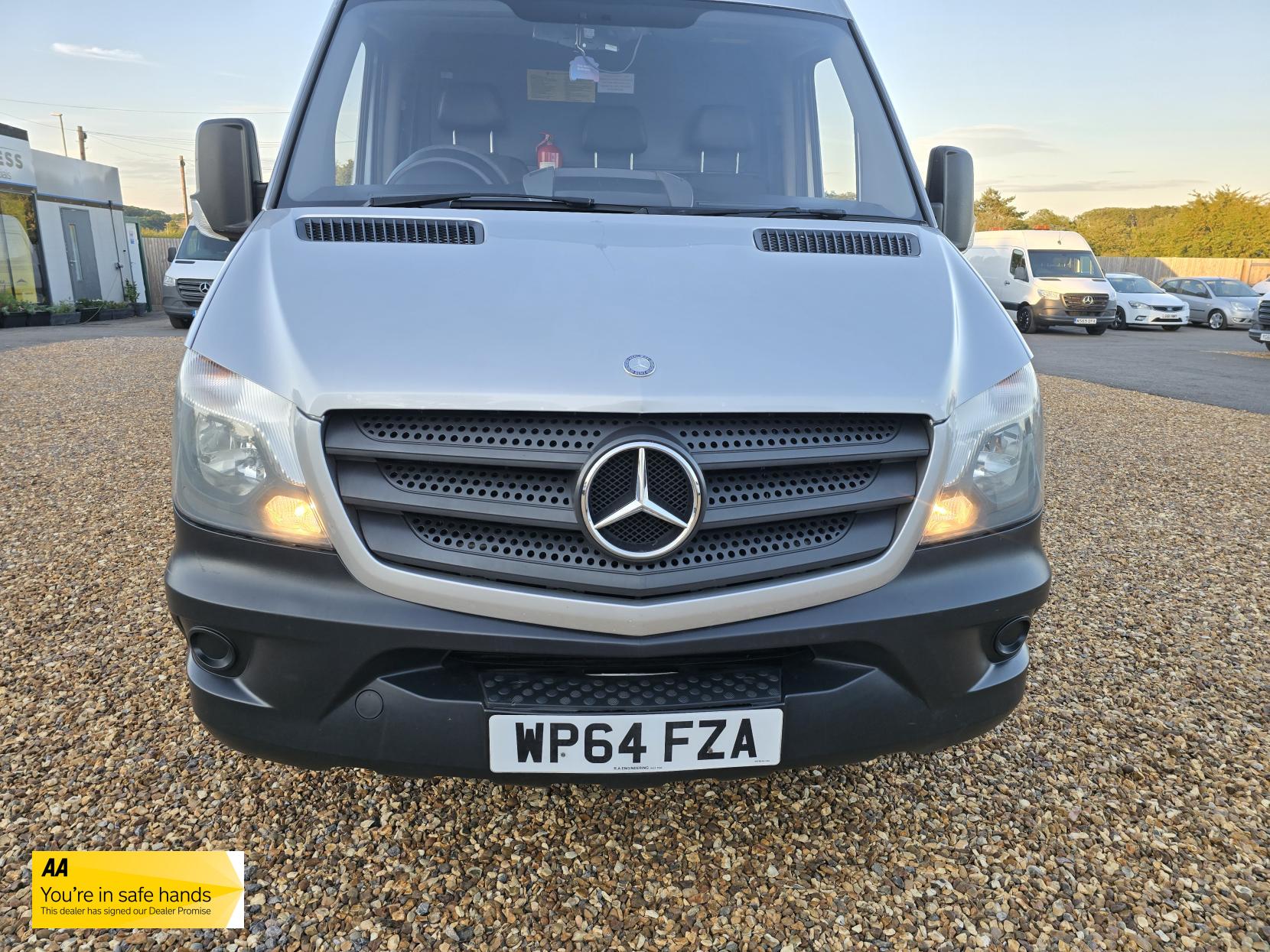 Mercedes-Benz Sprinter 2.1 313 CDi Panel Van 4dr Diesel Manual RWD L1 H3 (222 g/km, 129 bhp)
