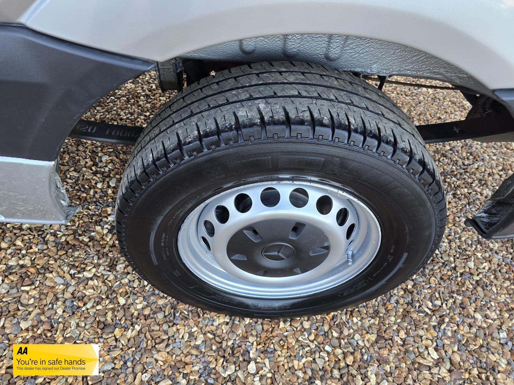 Mercedes-Benz Sprinter 2.1 313 CDi Panel Van 4dr Diesel Manual RWD L1 H3 (222 g/km, 129 bhp)