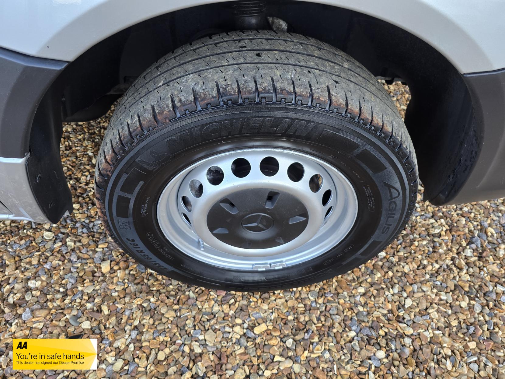 Mercedes-Benz Sprinter 2.1 313 CDi Panel Van 4dr Diesel Manual RWD L1 H3 (222 g/km, 129 bhp)
